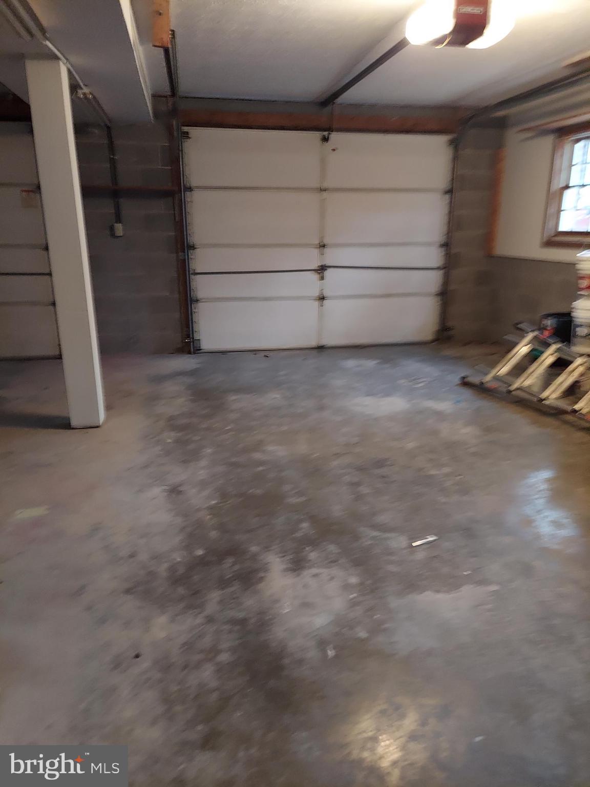 LAKE HOLIDAY ESTATES - Residential