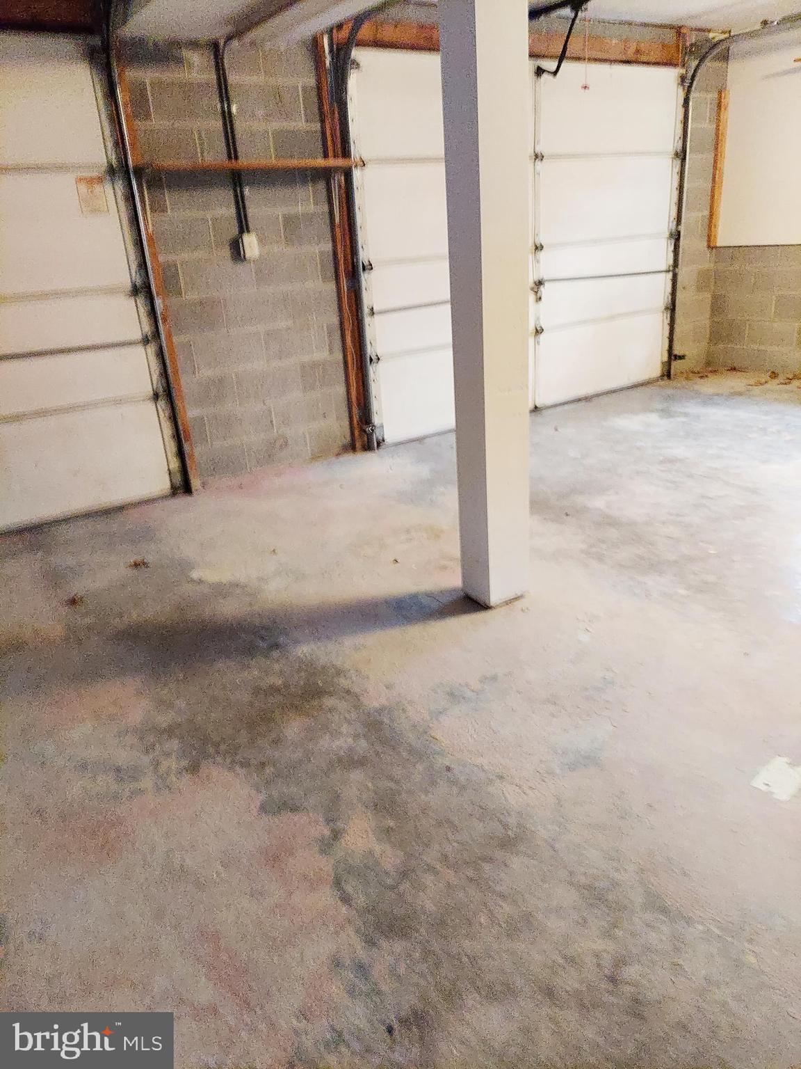 LAKE HOLIDAY ESTATES - Residential