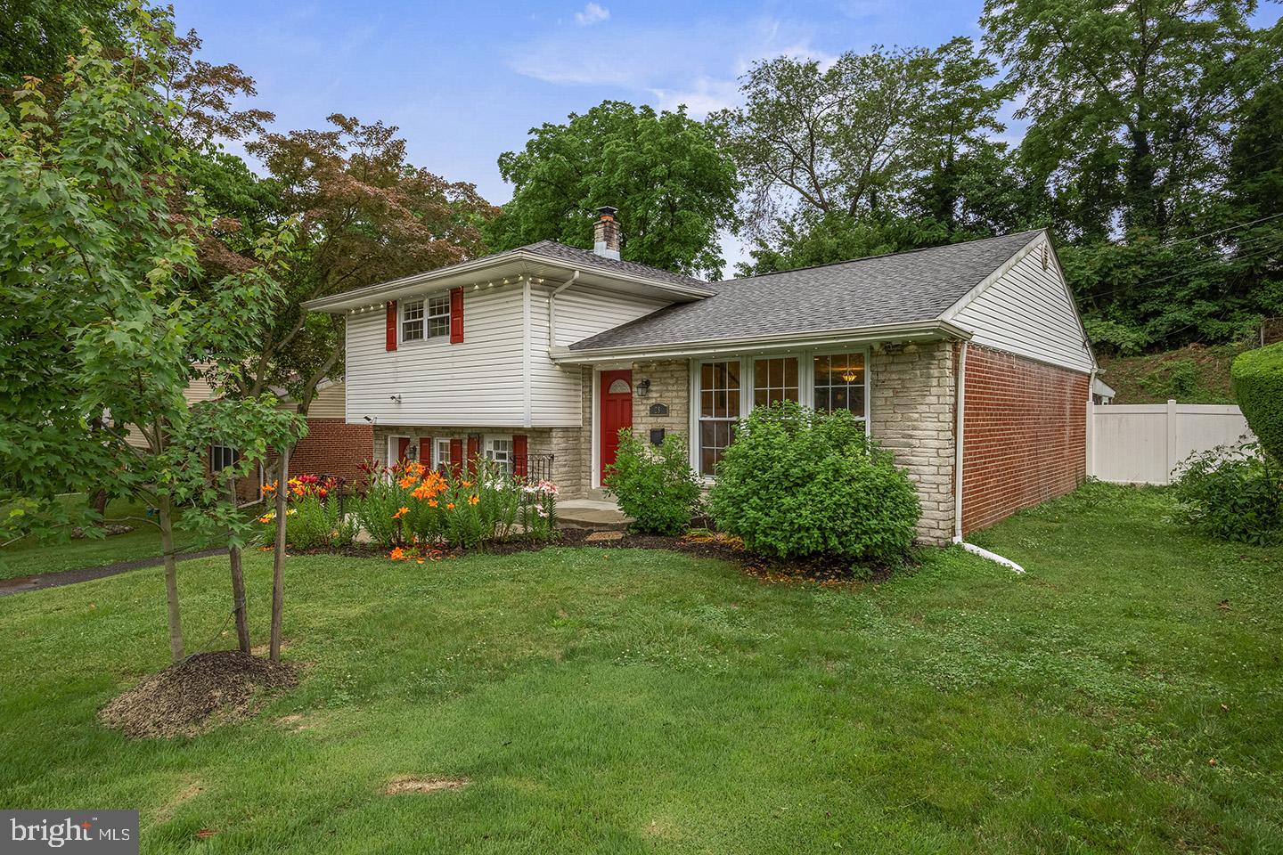 28 ELDON AVENUE