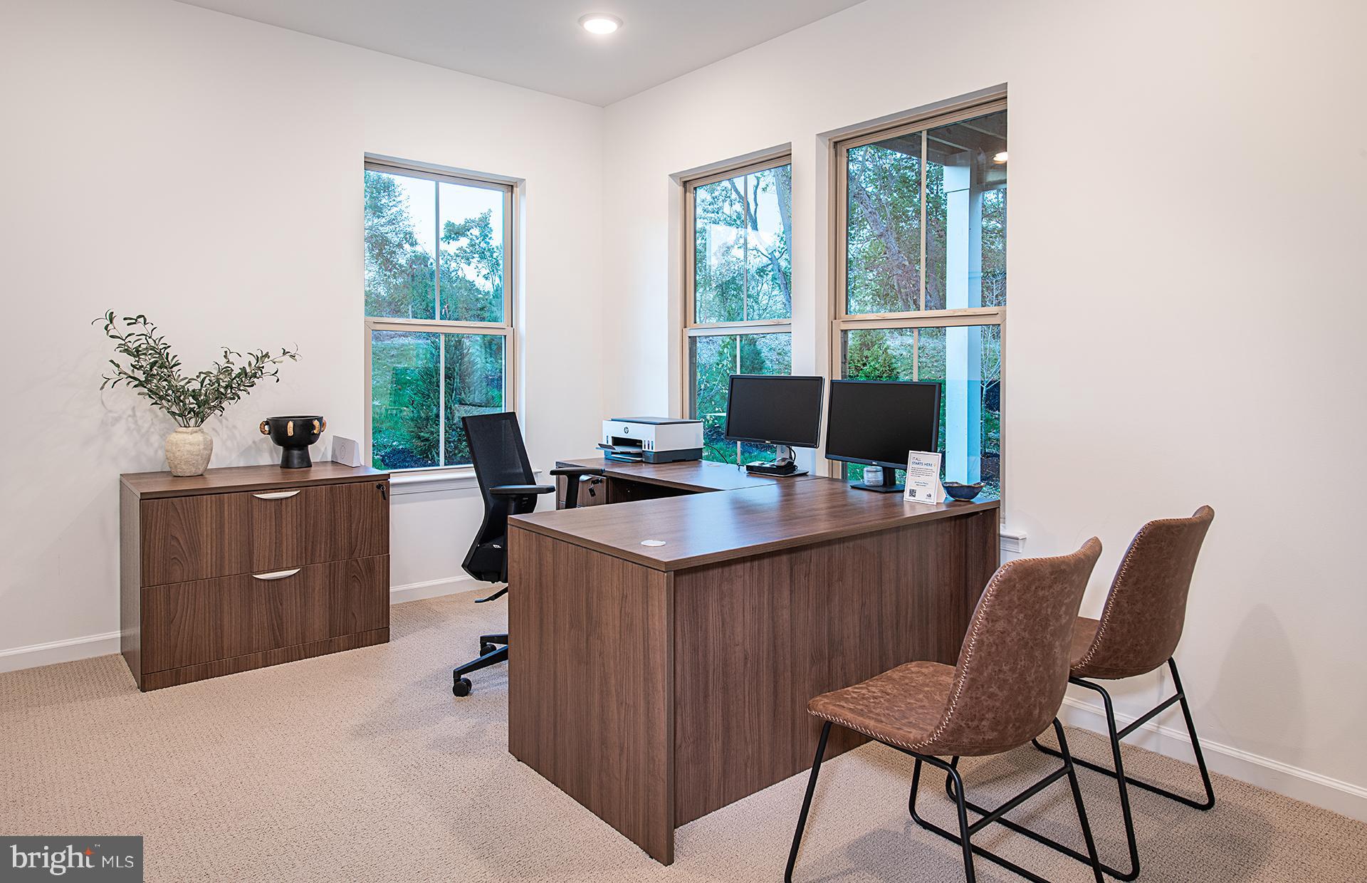 LEWIS POINTE - Residential