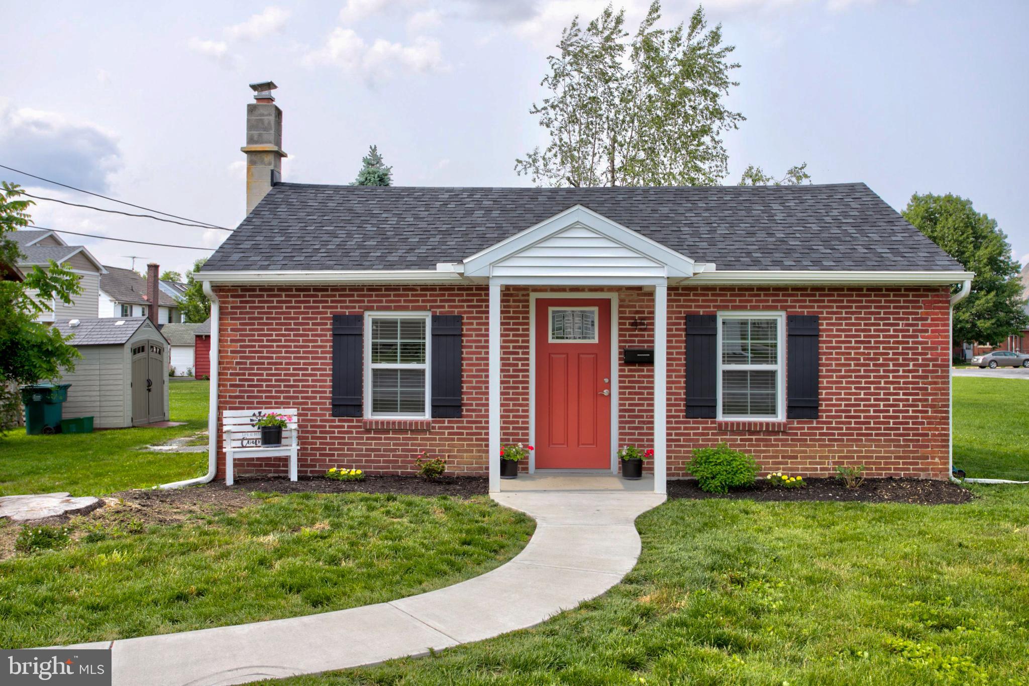 STRASBURG BOROUGH - Residential