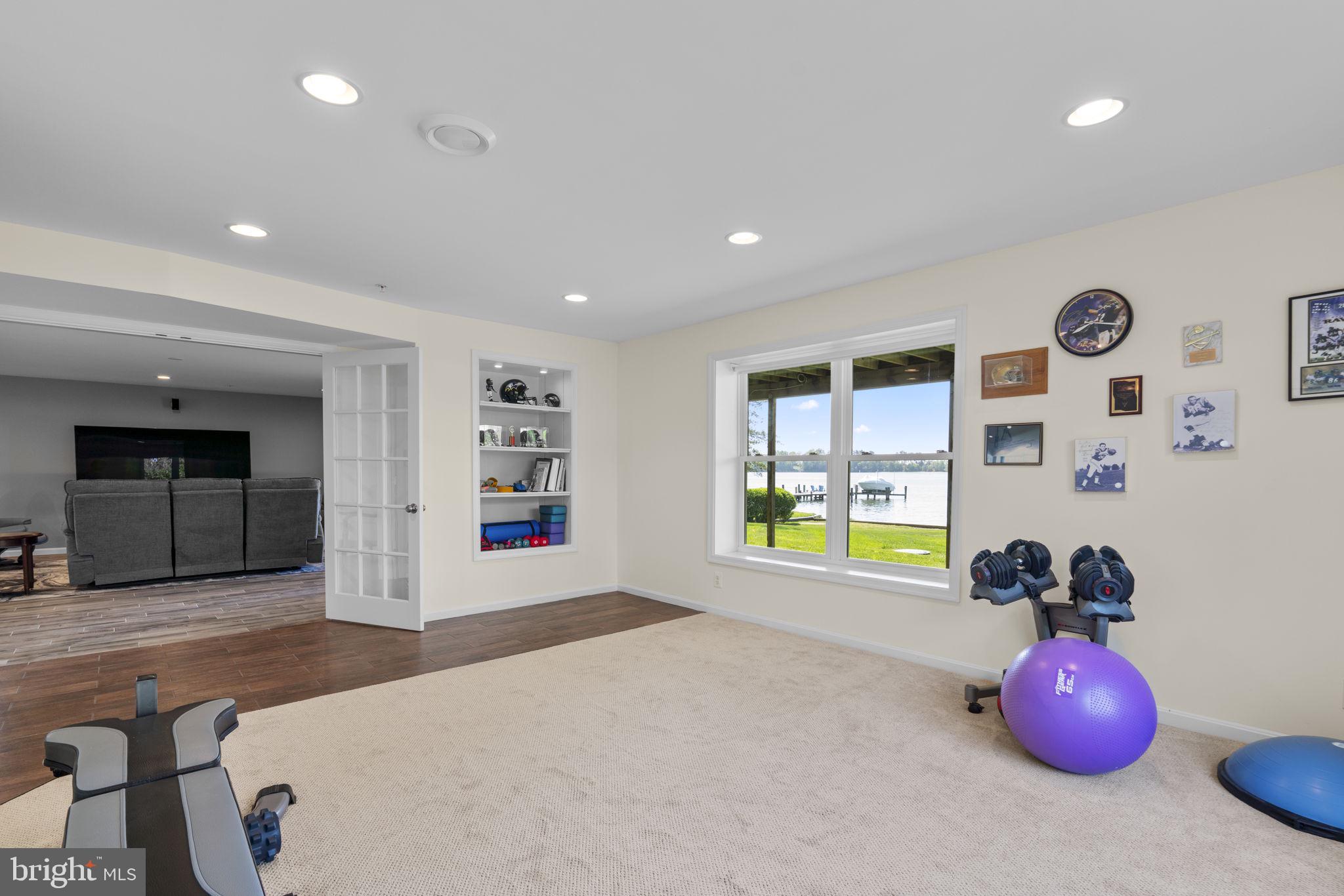 NORTH SHORE - Residential