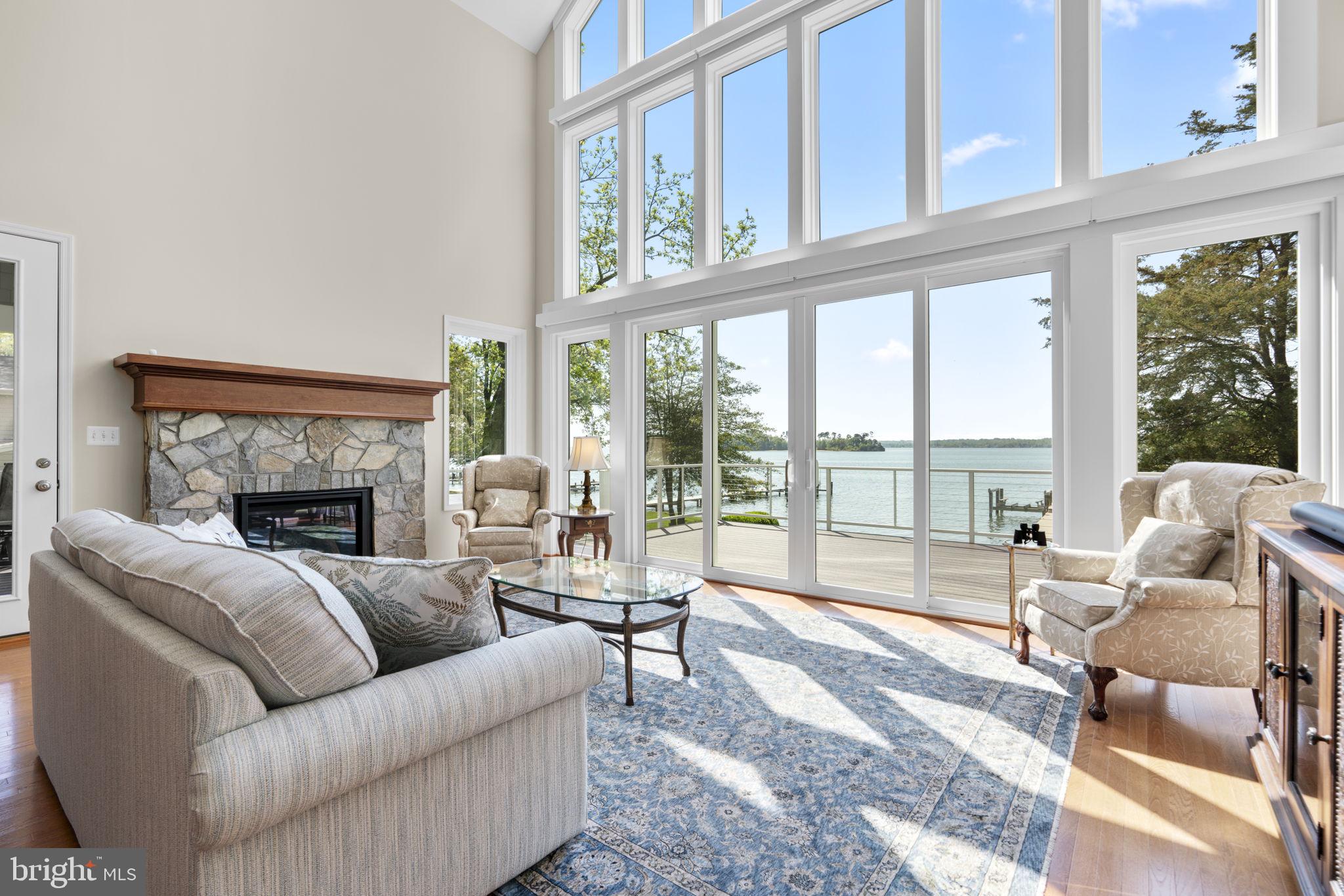 NORTH SHORE - Residential