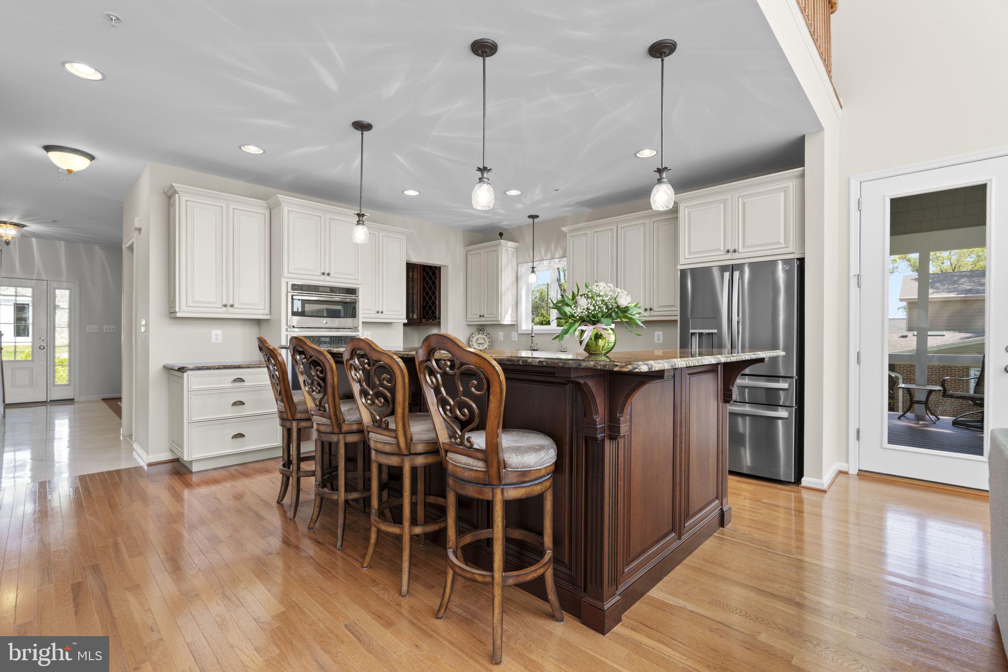 NORTH SHORE - Residential