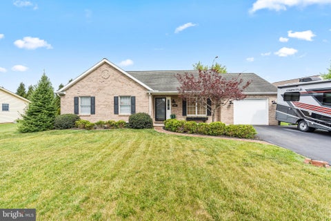 Homes For Rent - 10025 Jasper Drive Dr<br/> GREENCASTLE, PA 17225