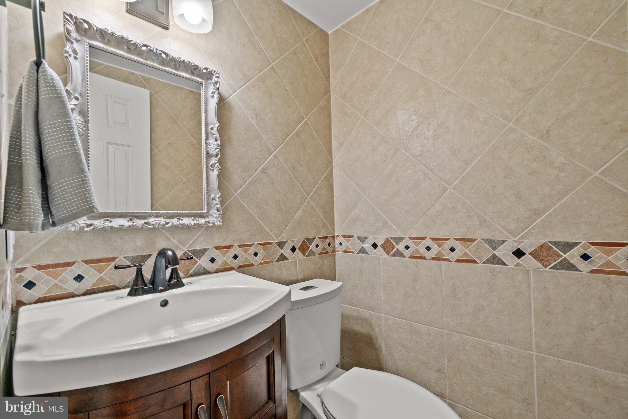 BURKE CENTRE - Residential Lease