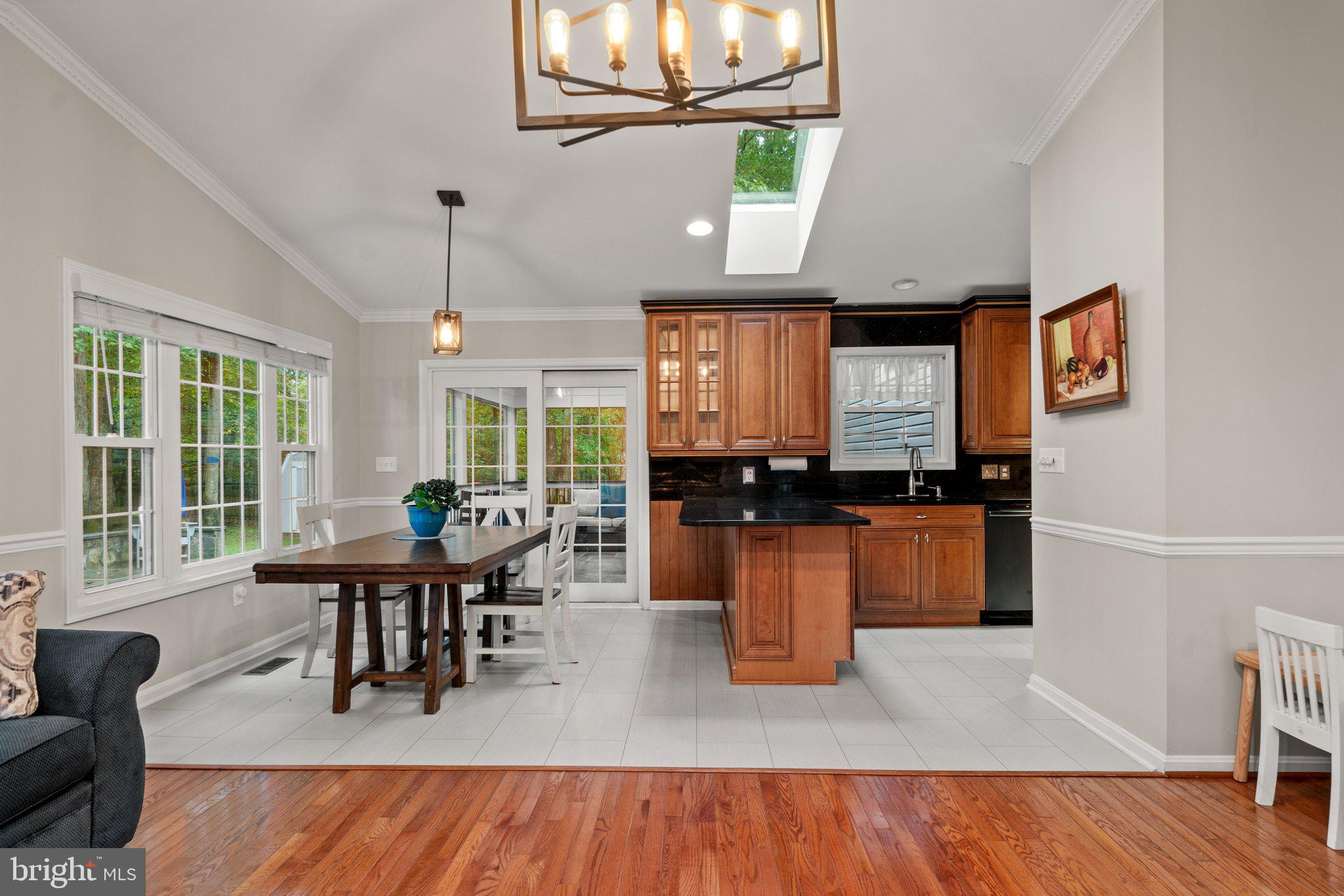 BURKE CENTRE - Residential Lease