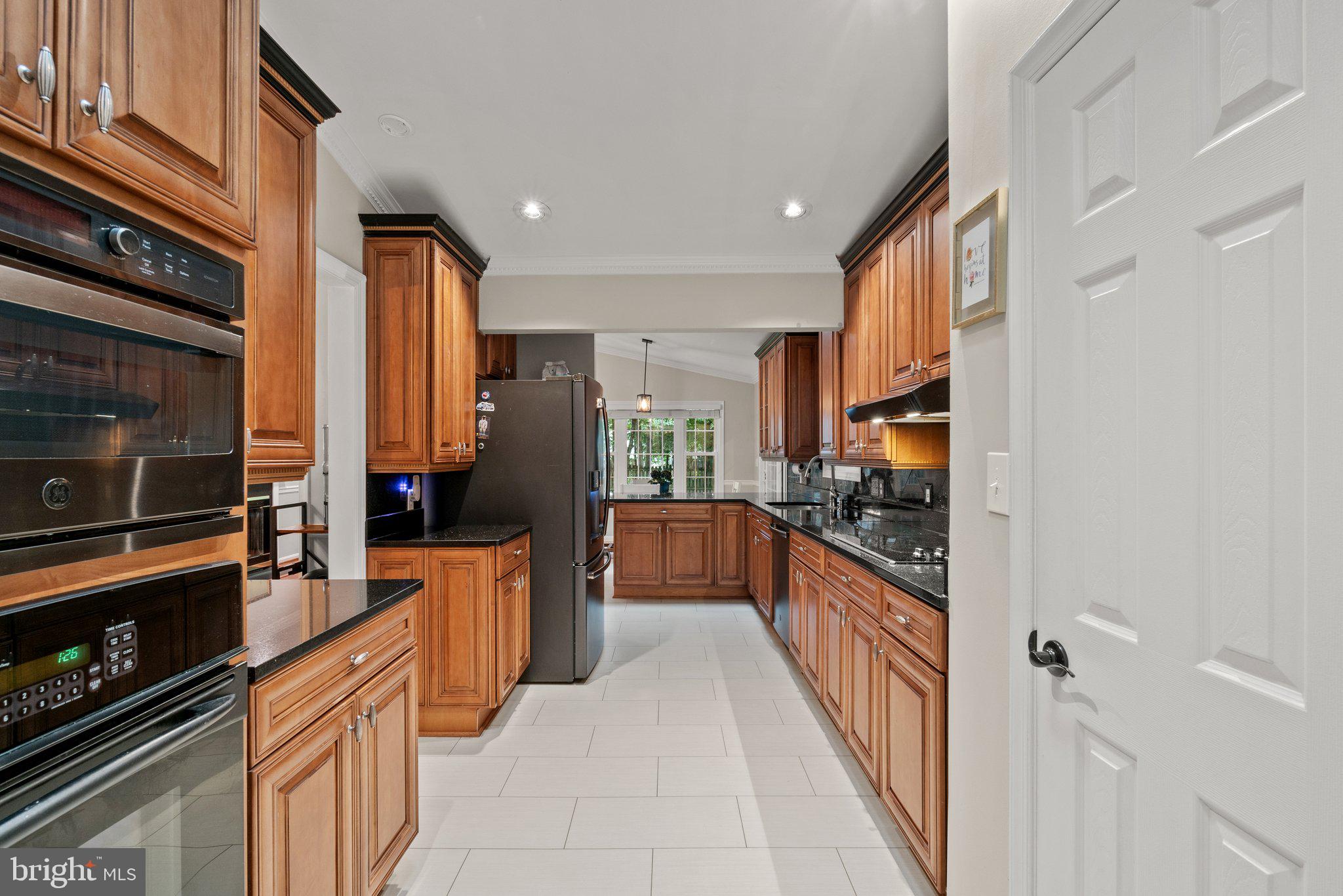 BURKE CENTRE - Residential Lease