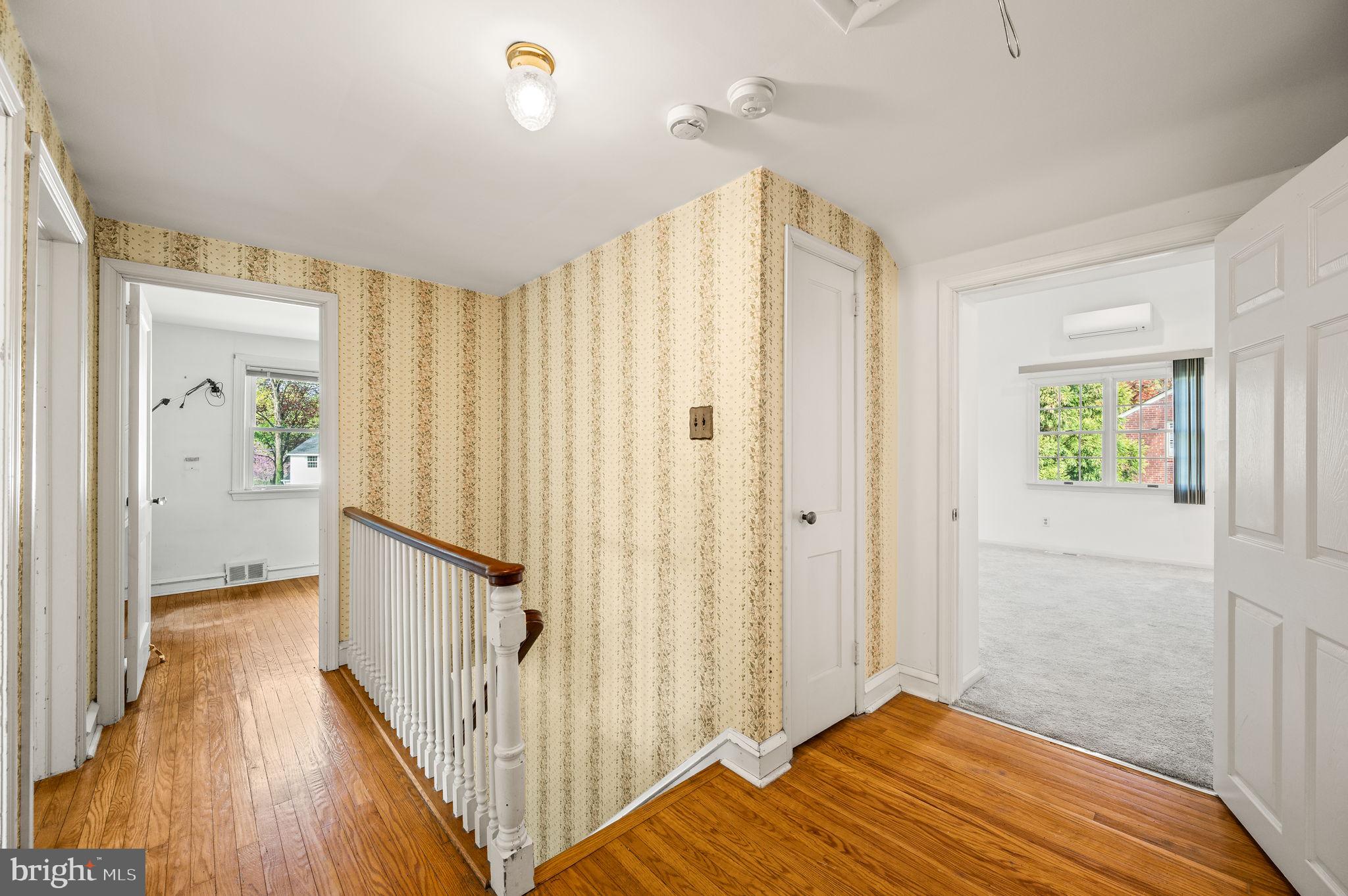 LAPIDEA HILLS - Residential