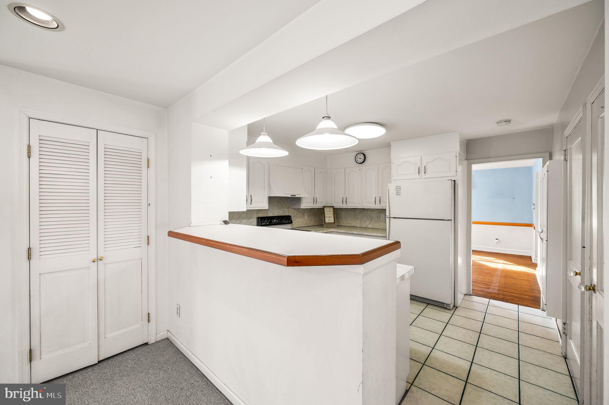 LAPIDEA HILLS - Residential