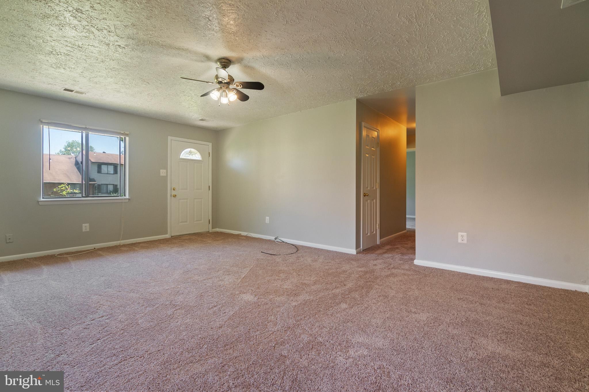 PINEWOOD LAWNS - Residential Lease