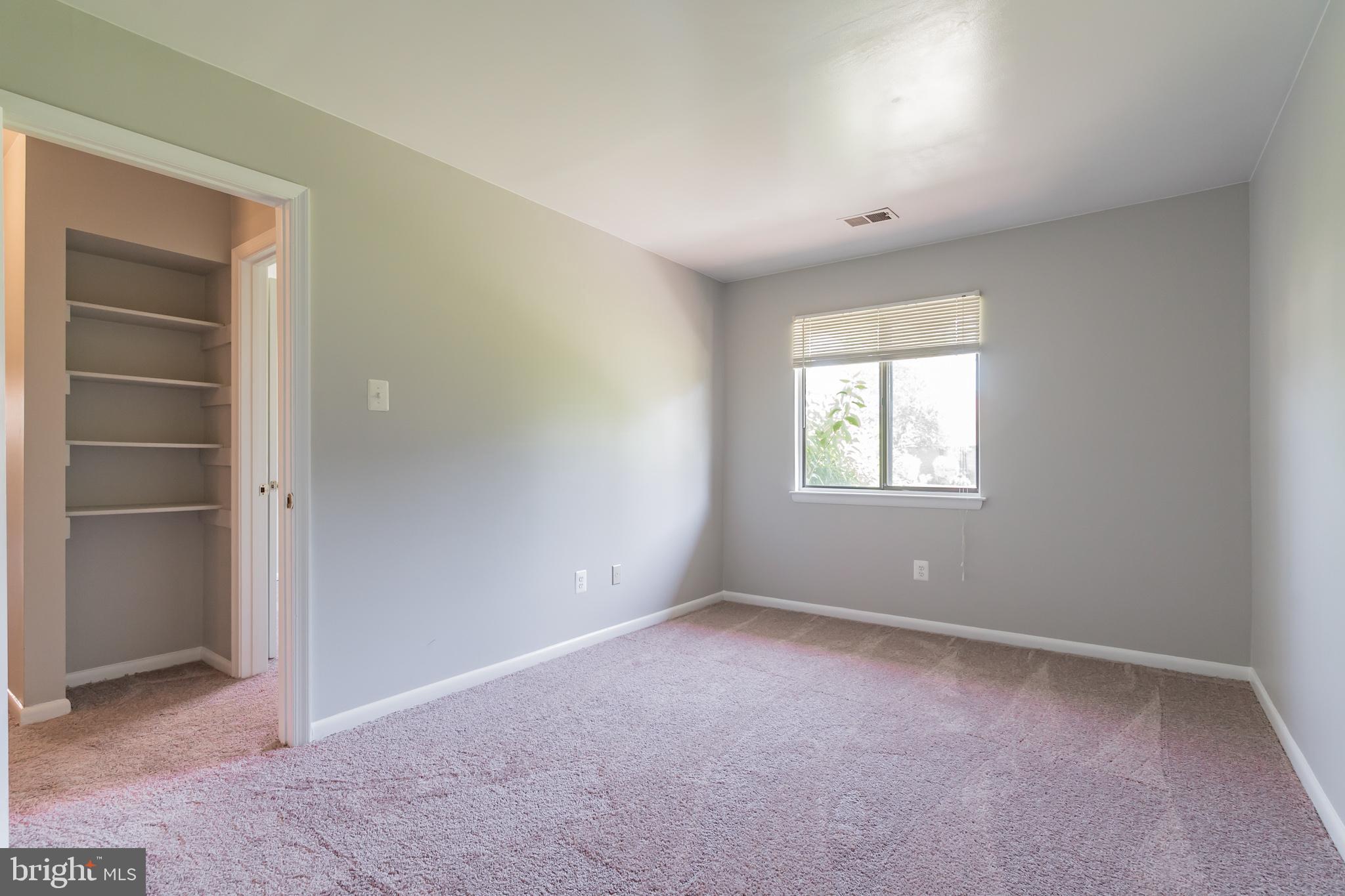 PINEWOOD LAWNS - Residential Lease