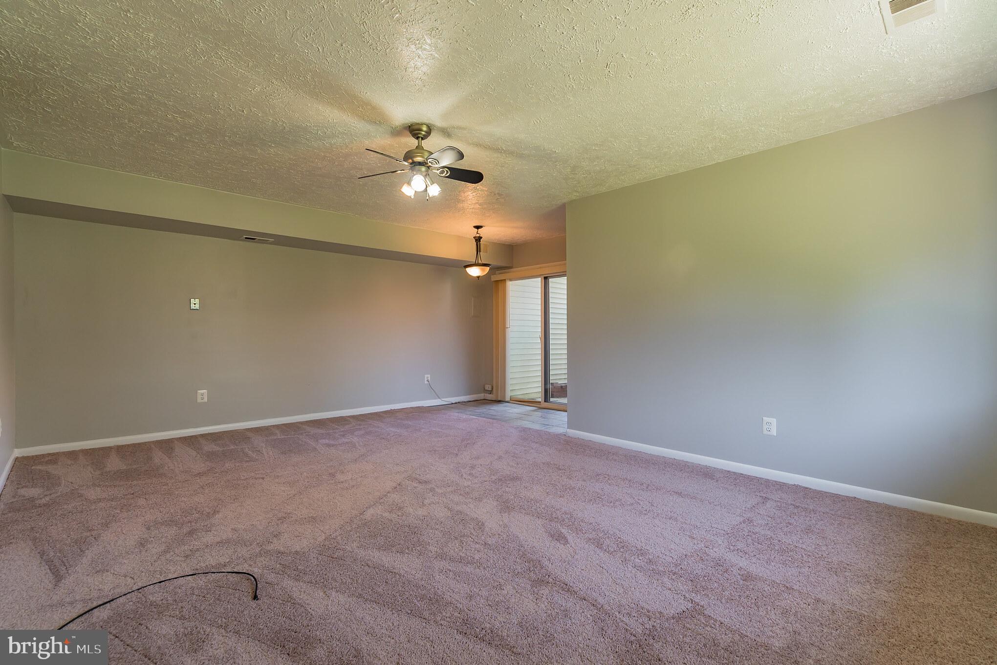 PINEWOOD LAWNS - Residential Lease