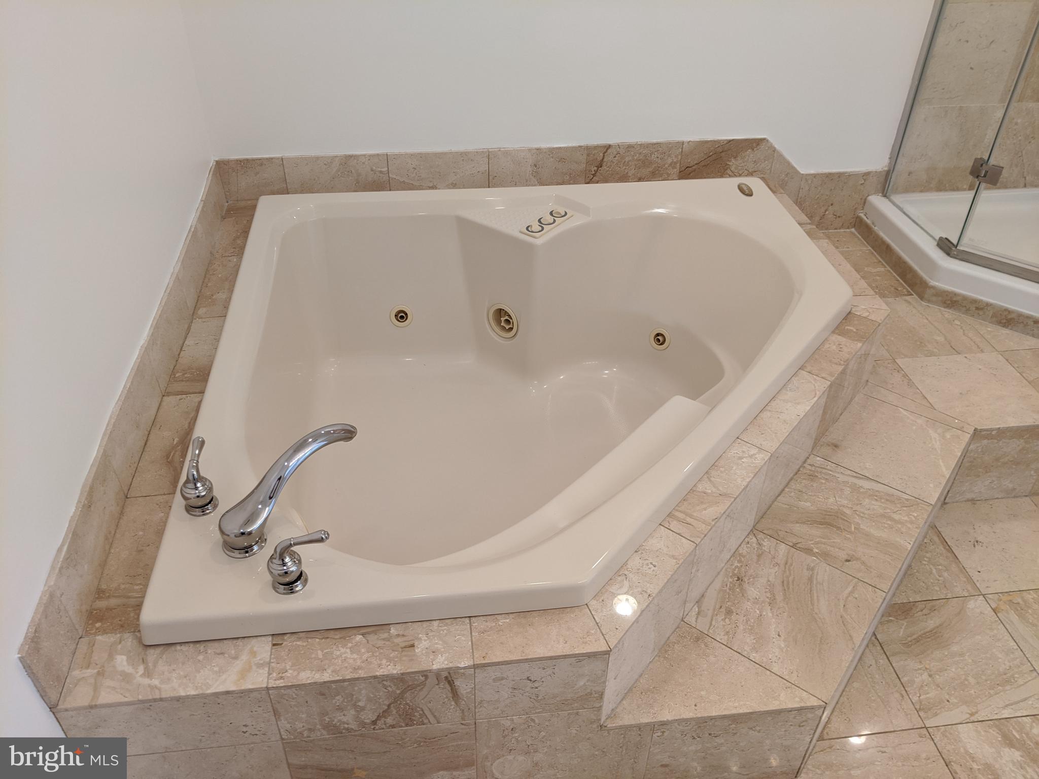 FELLS POINT HISTORIC DISTRICT - Residential Lease