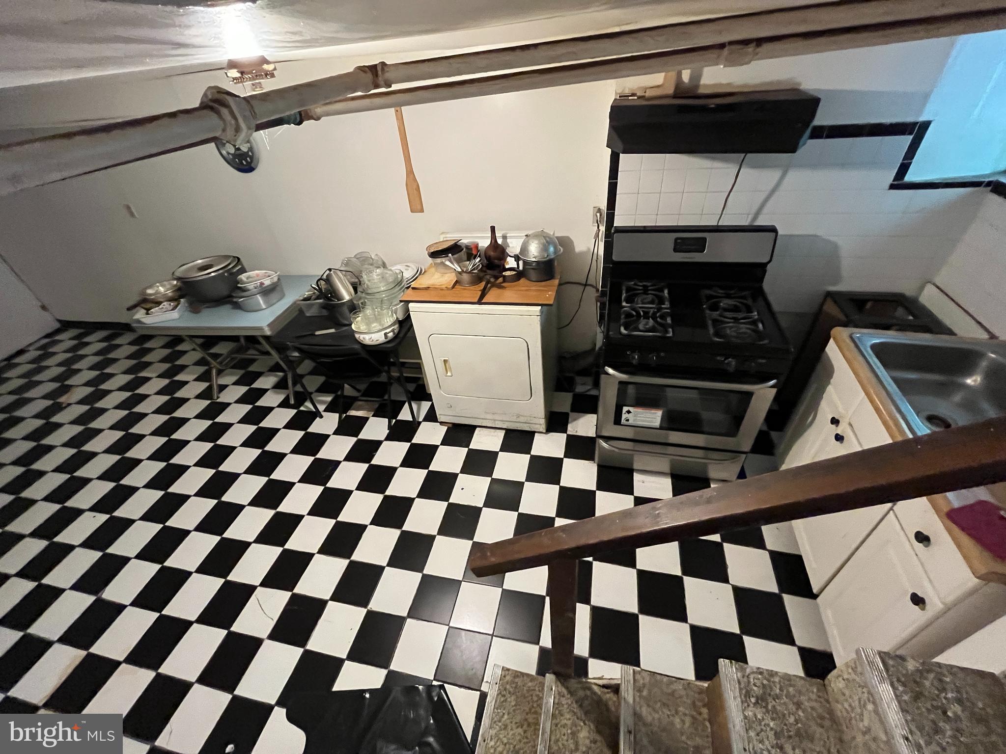 COBBS CREEK - Residential