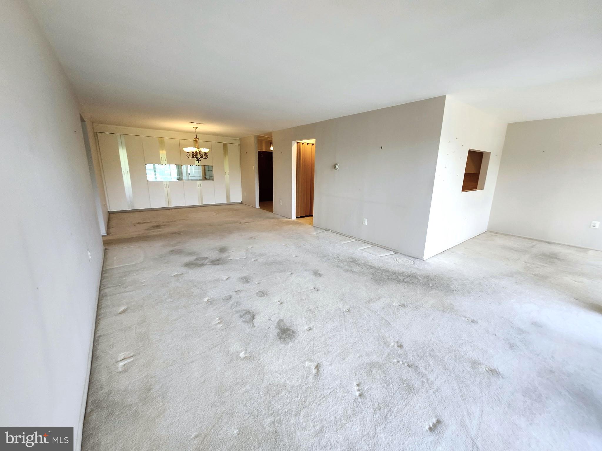 BAKERS BAY CONDOMINIUMS - Residential