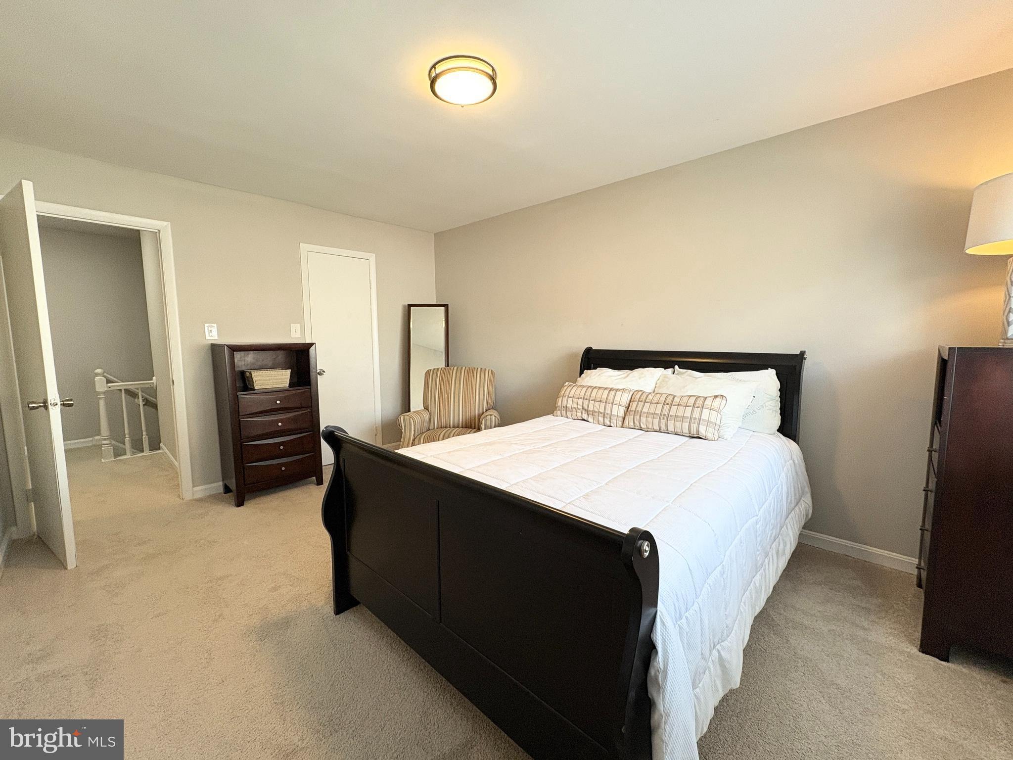 3813 SEGUNDO PLACE D