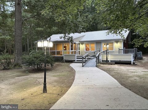 3835 WALT THOMAS ROAD CRISFIELD MD 21817