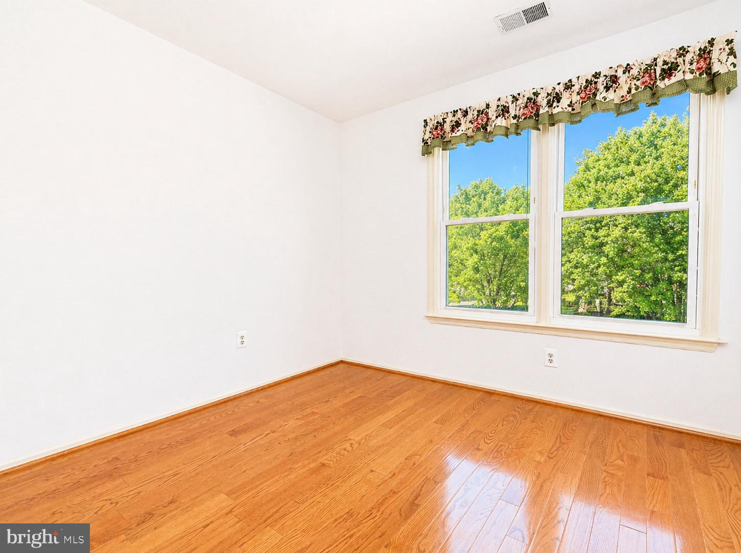 POTOMAC RIDGE - Residential