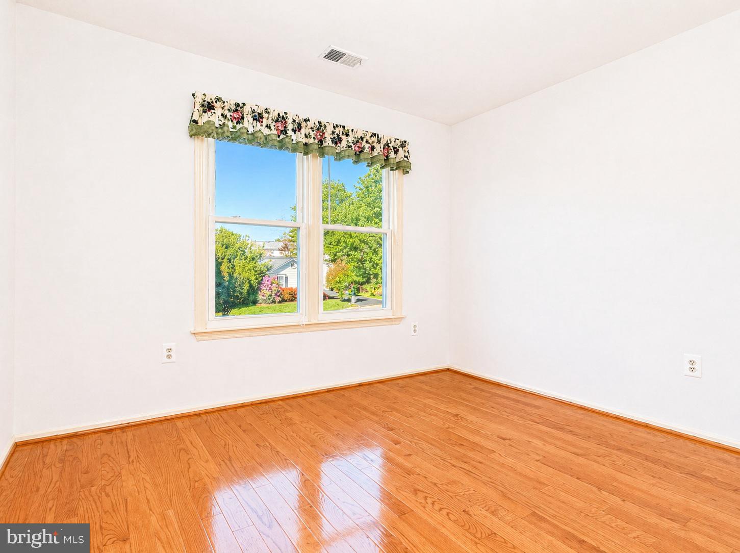 POTOMAC RIDGE - Residential