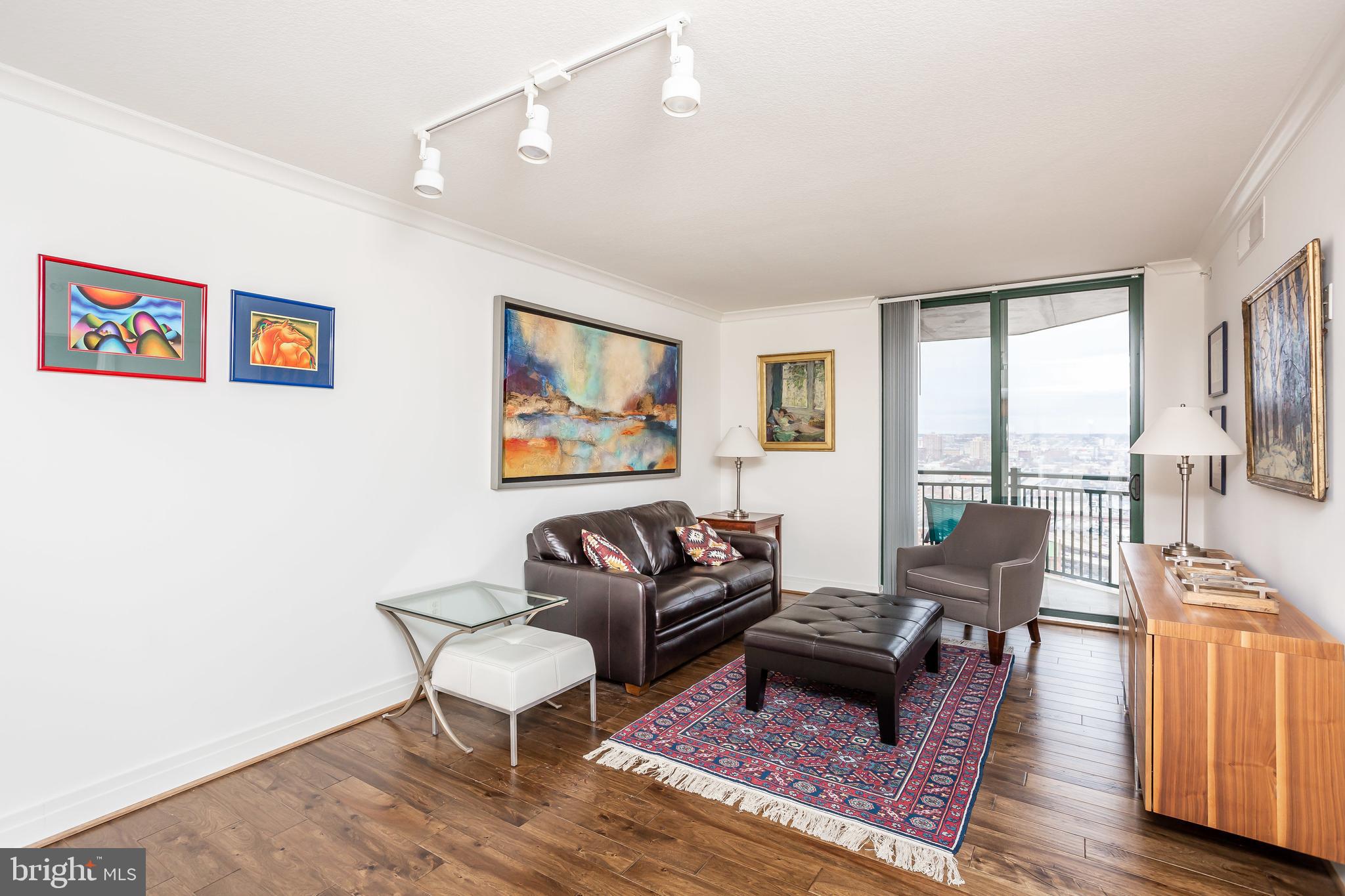 INNER HARBOR - Residential