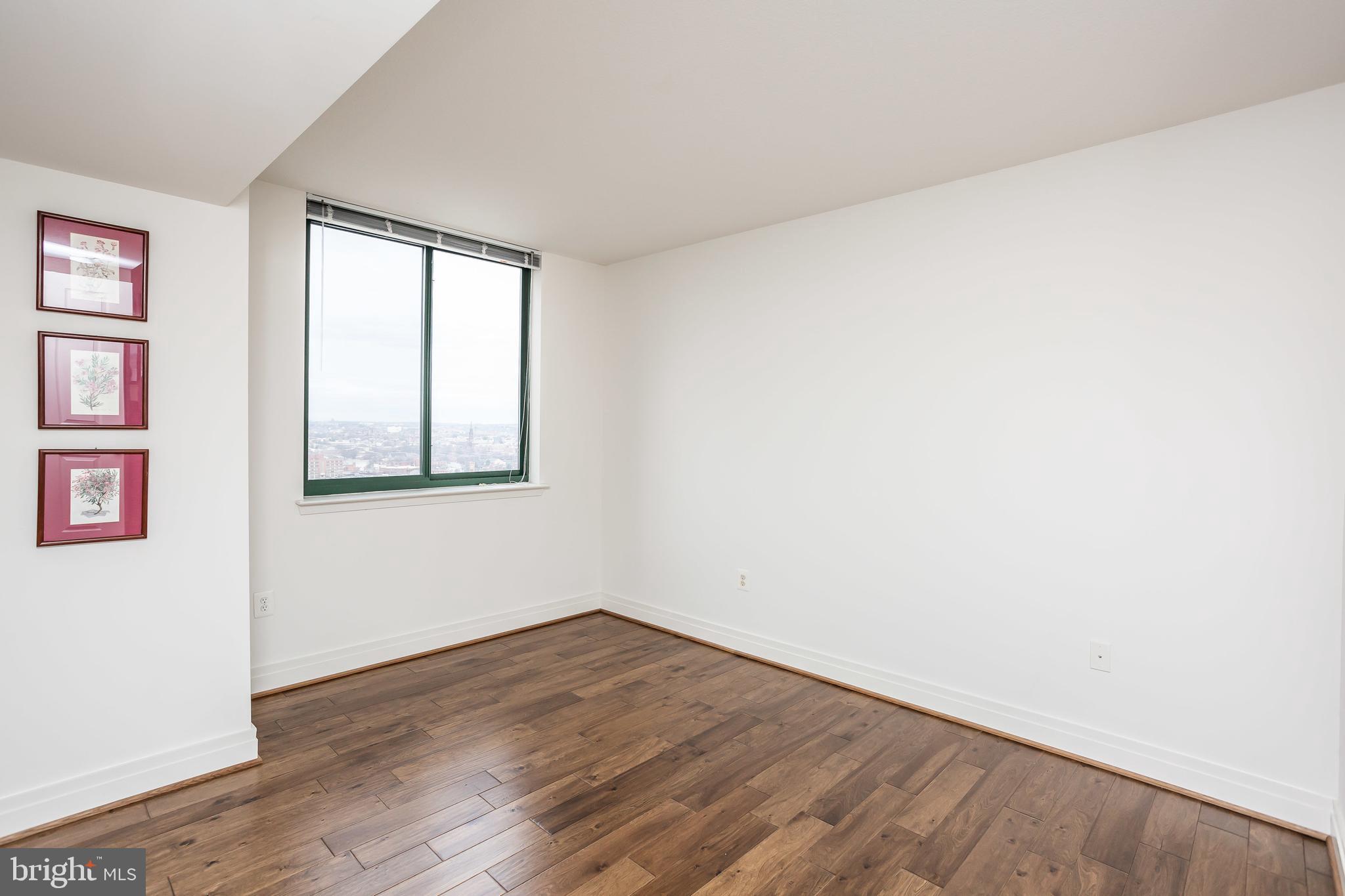 INNER HARBOR - Residential