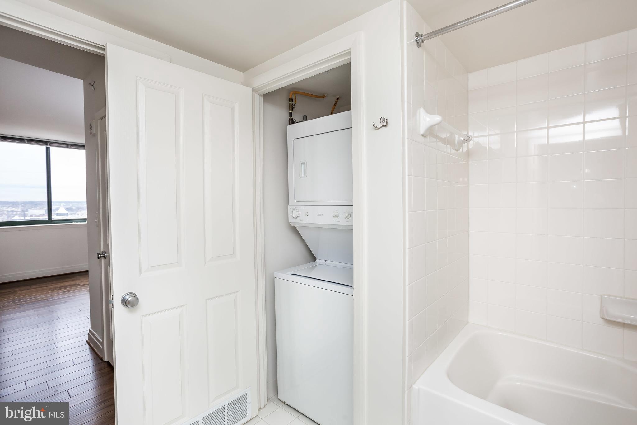 INNER HARBOR - Residential