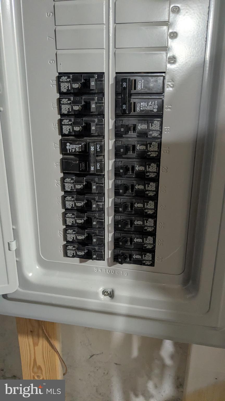 PHILADELPHIA (WEST) - Residential