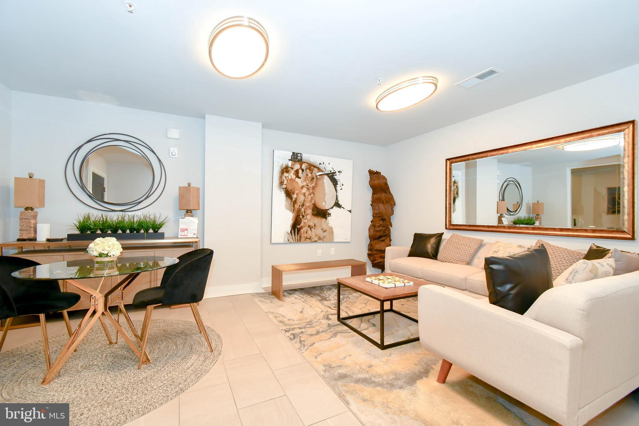 DEL RAY PLACE - Residential Lease