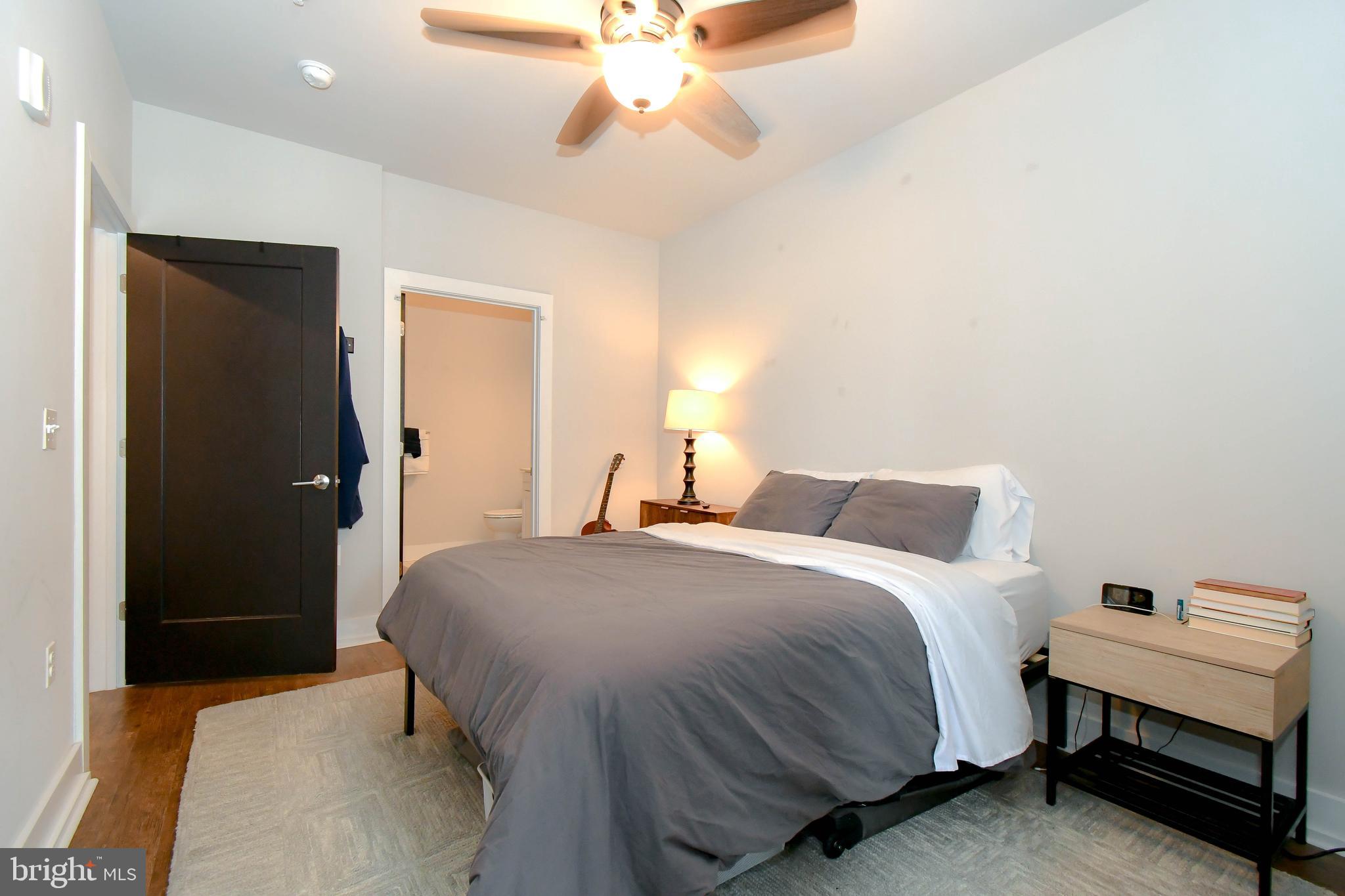 DEL RAY PLACE - Residential Lease