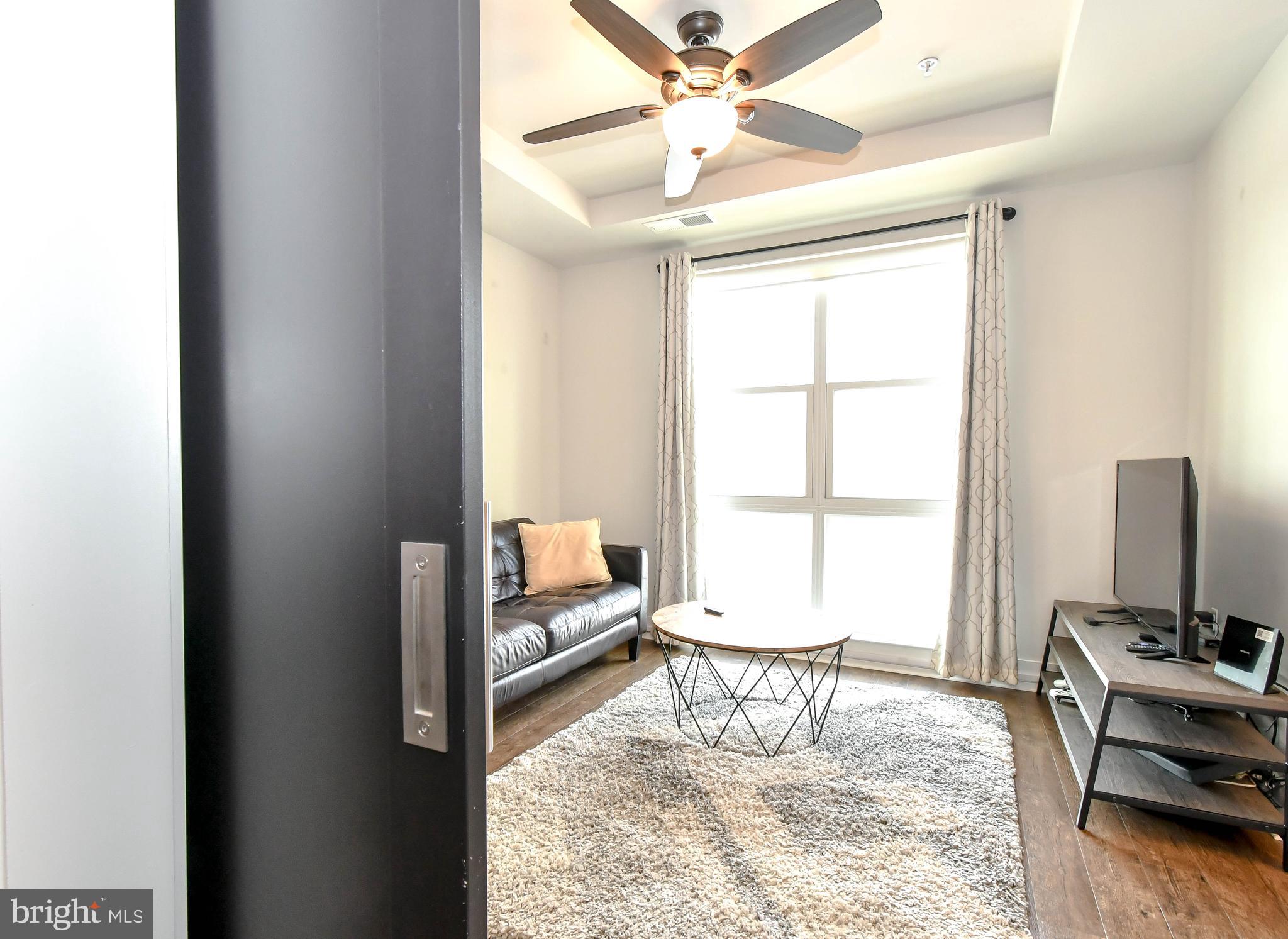 DEL RAY PLACE - Residential Lease