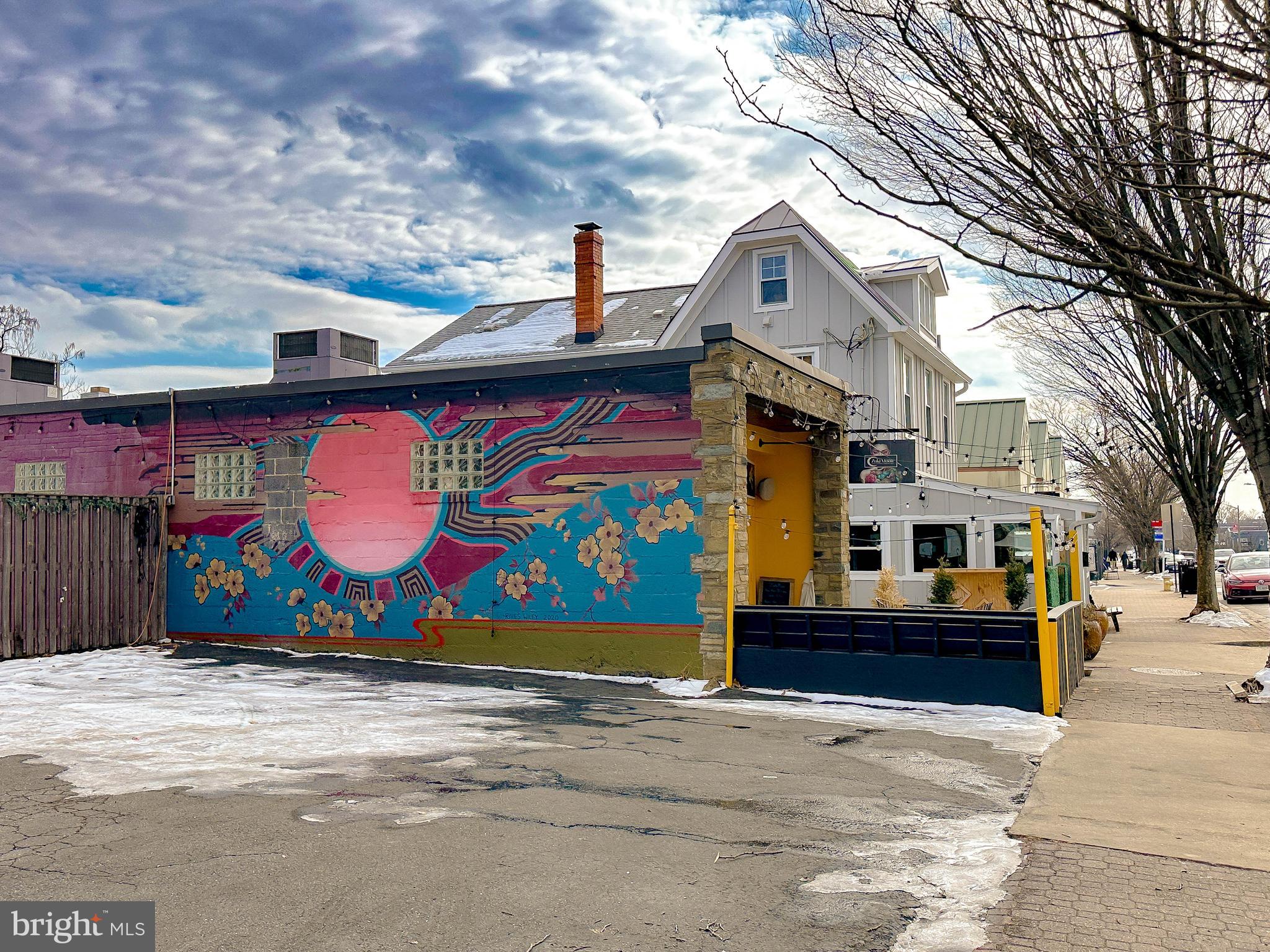 DEL RAY PLACE - Residential Lease