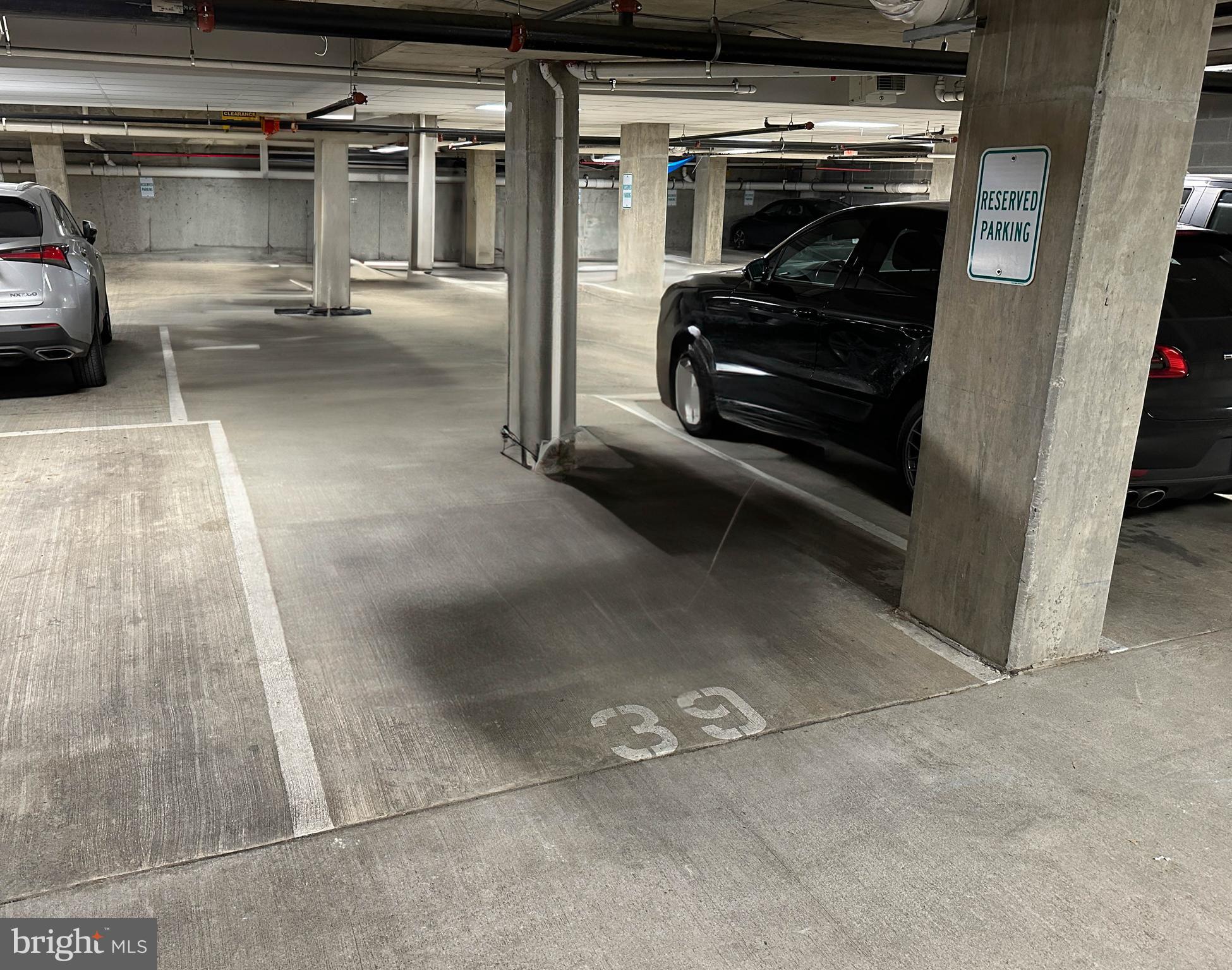 DEL RAY PLACE - Residential Lease