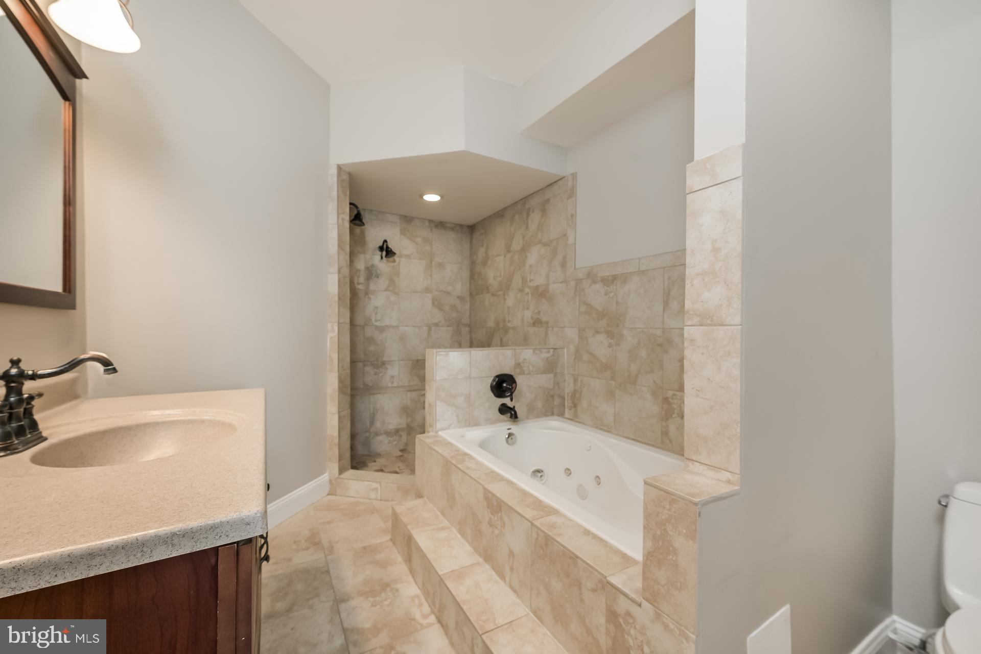 CANTON - Residential Lease