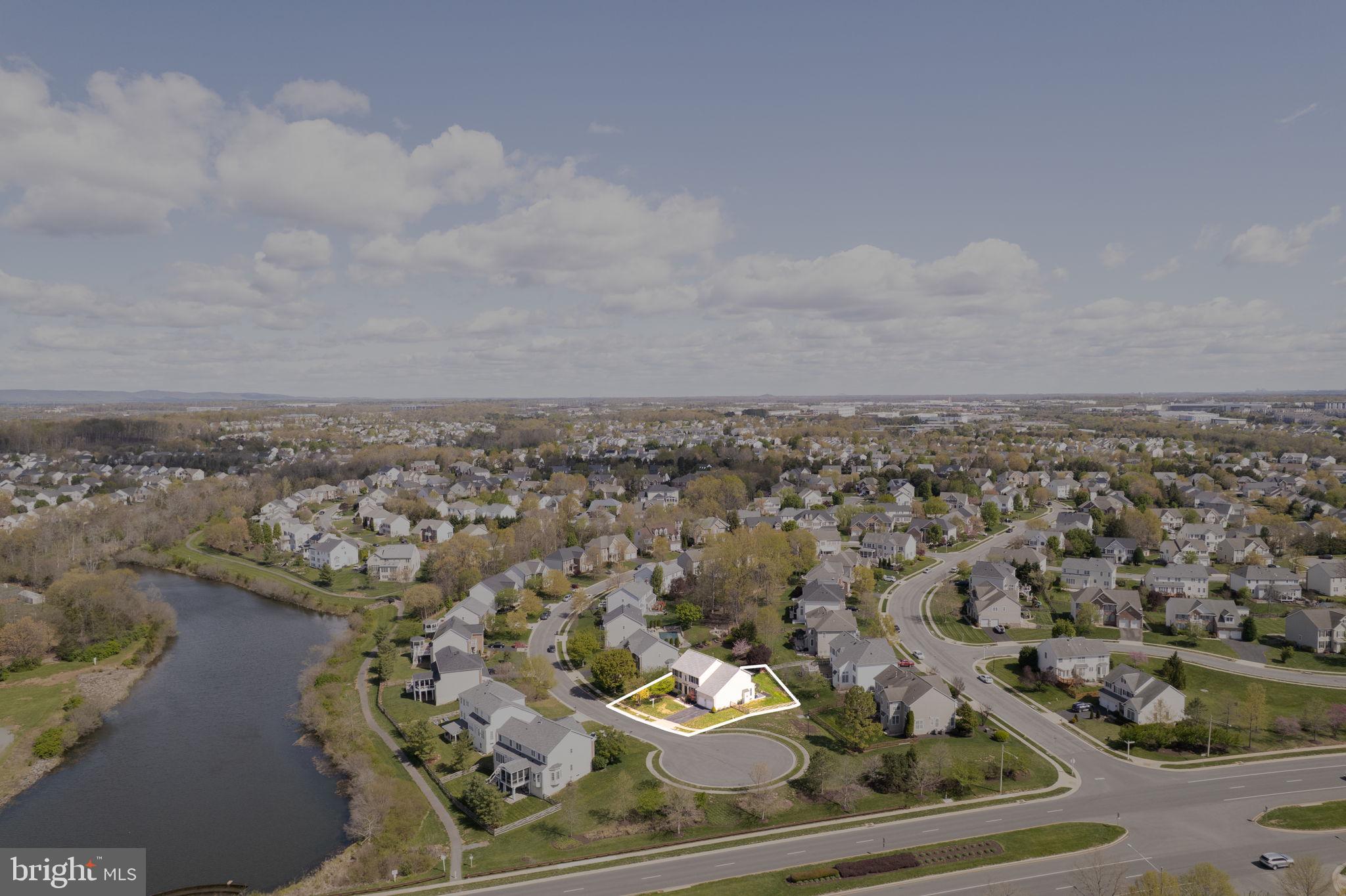 VICTORY LAKES - Residential