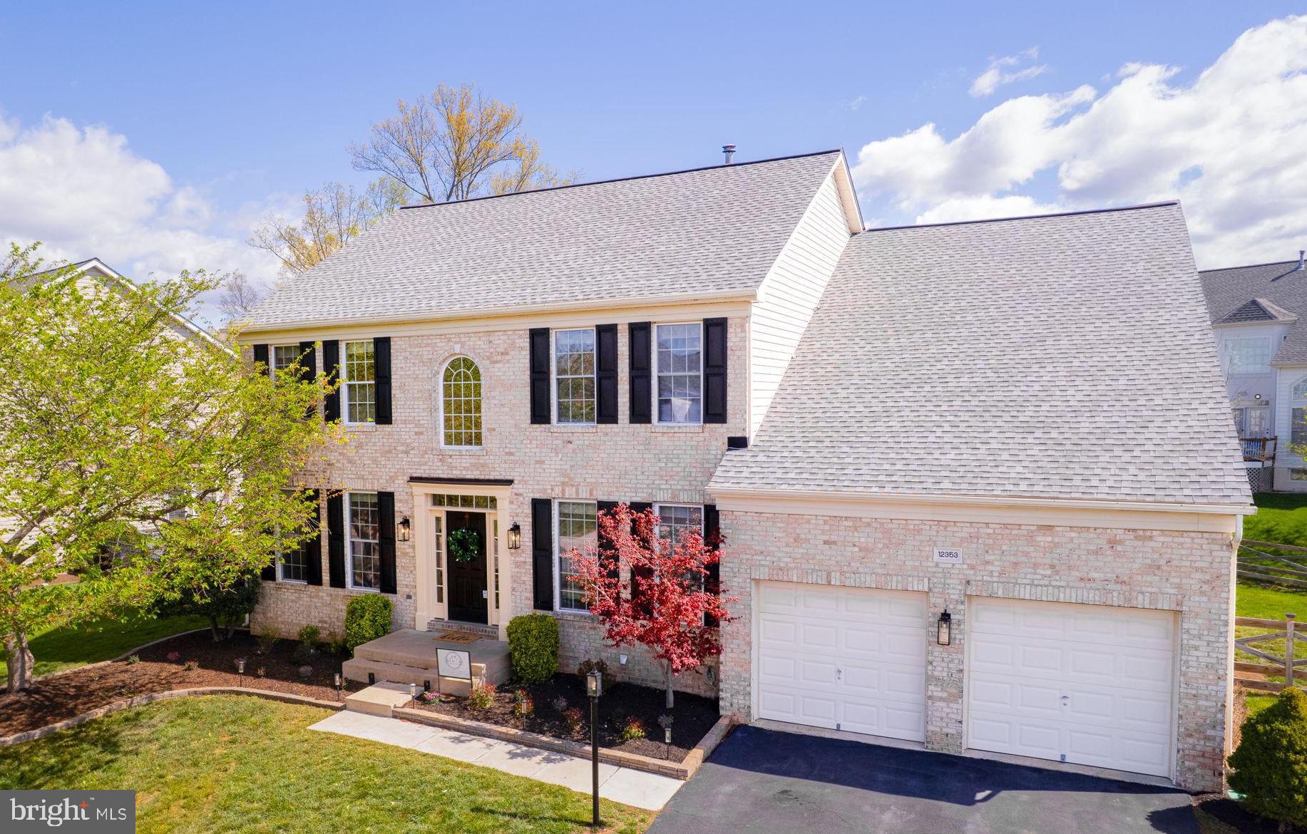 VICTORY LAKES - Residential