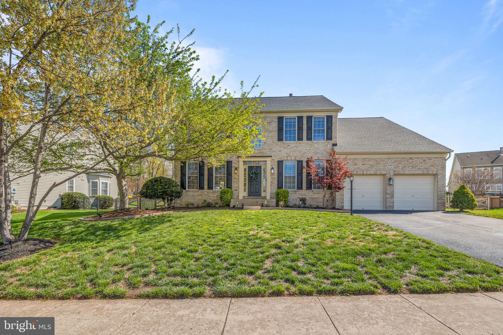 VICTORY LAKES - Residential