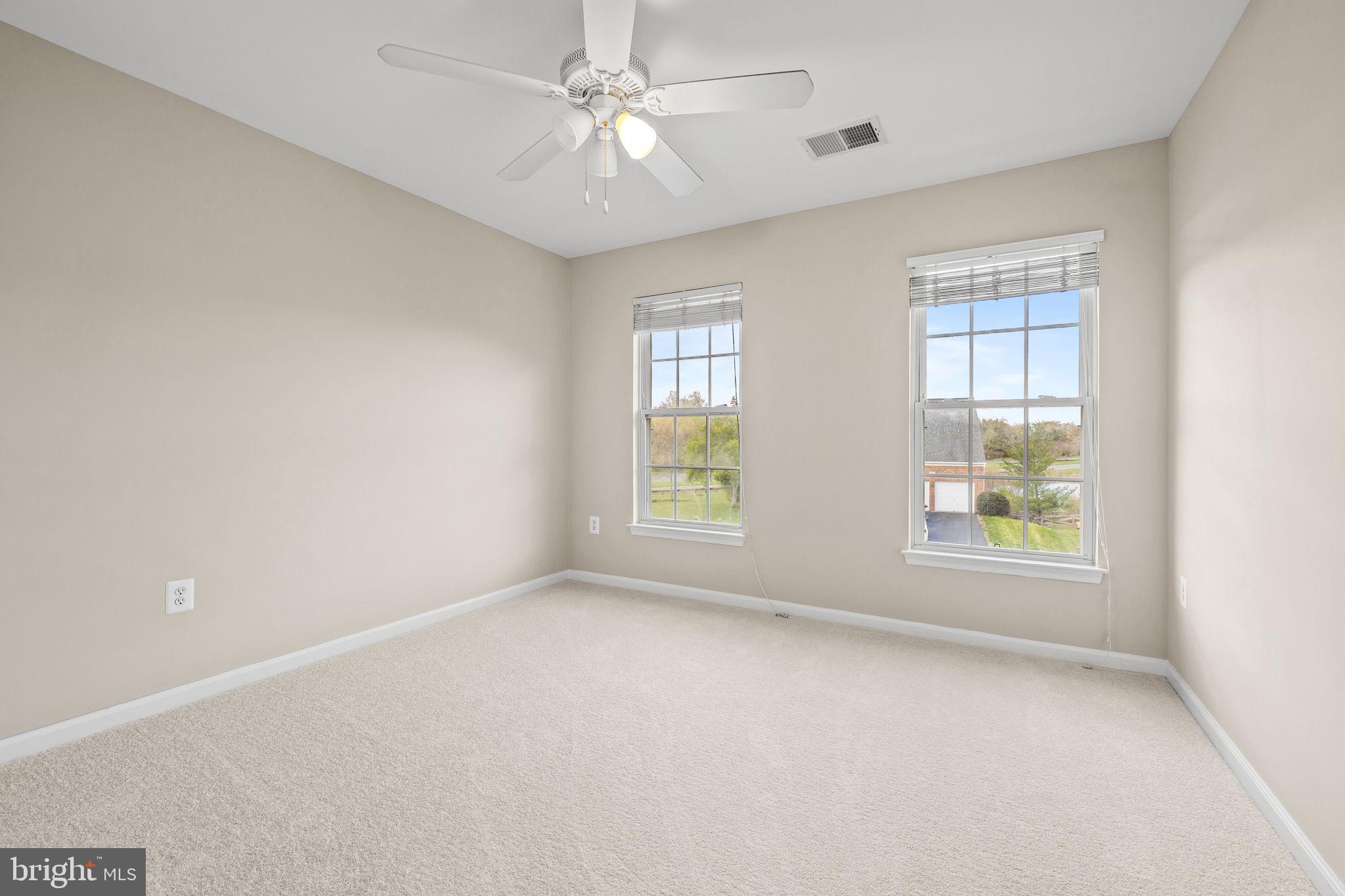 VICTORY LAKES - Residential