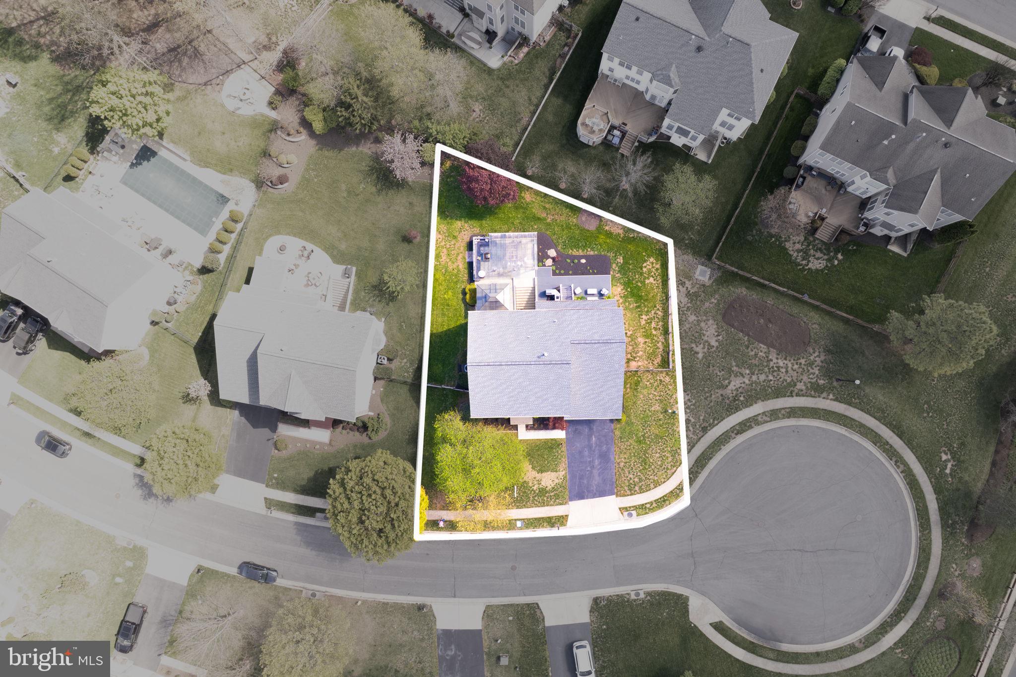 VICTORY LAKES - Residential