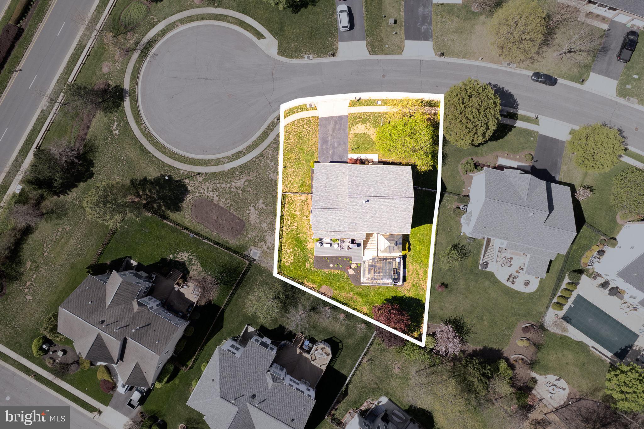 VICTORY LAKES - Residential