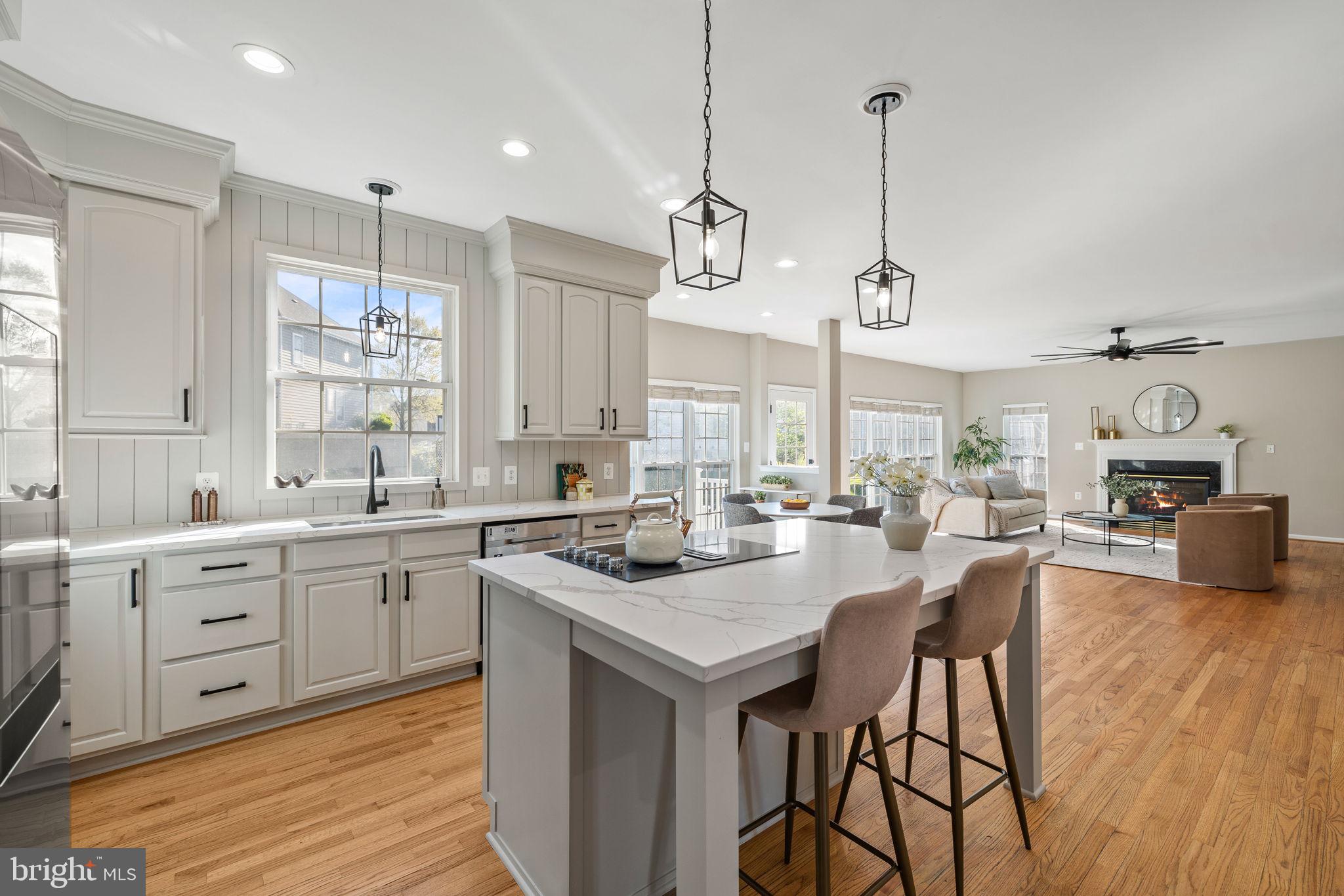 VICTORY LAKES - Residential