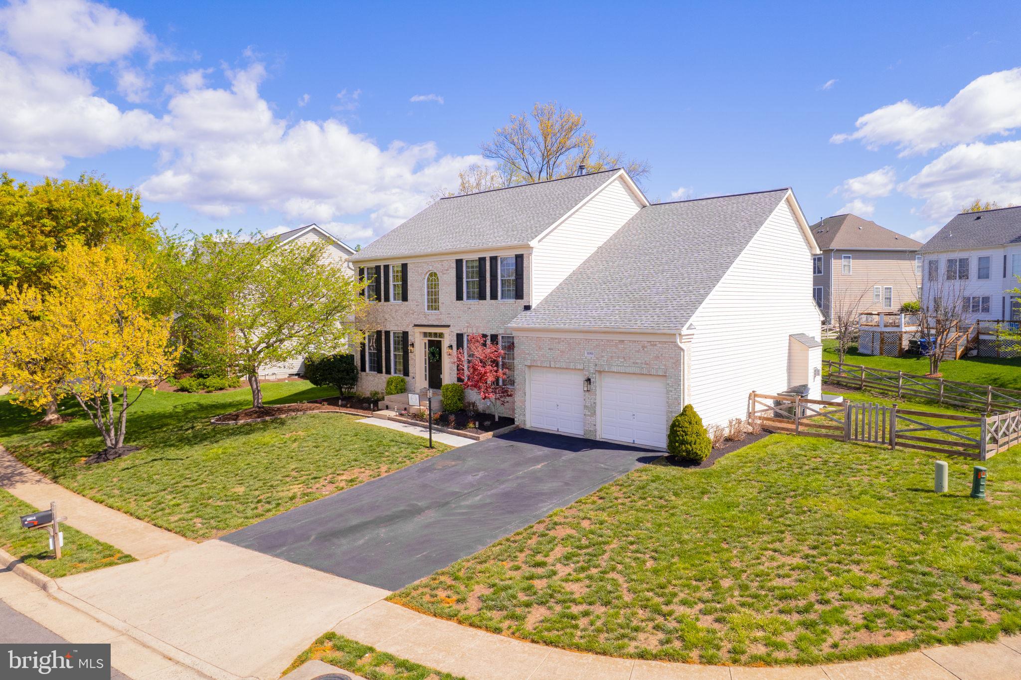 VICTORY LAKES - Residential