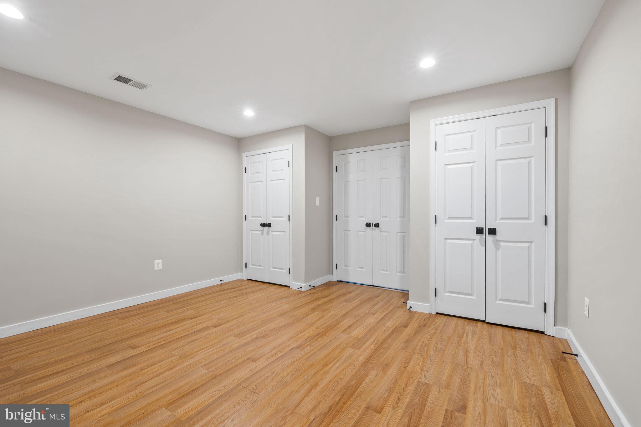 VICTORY LAKES - Residential