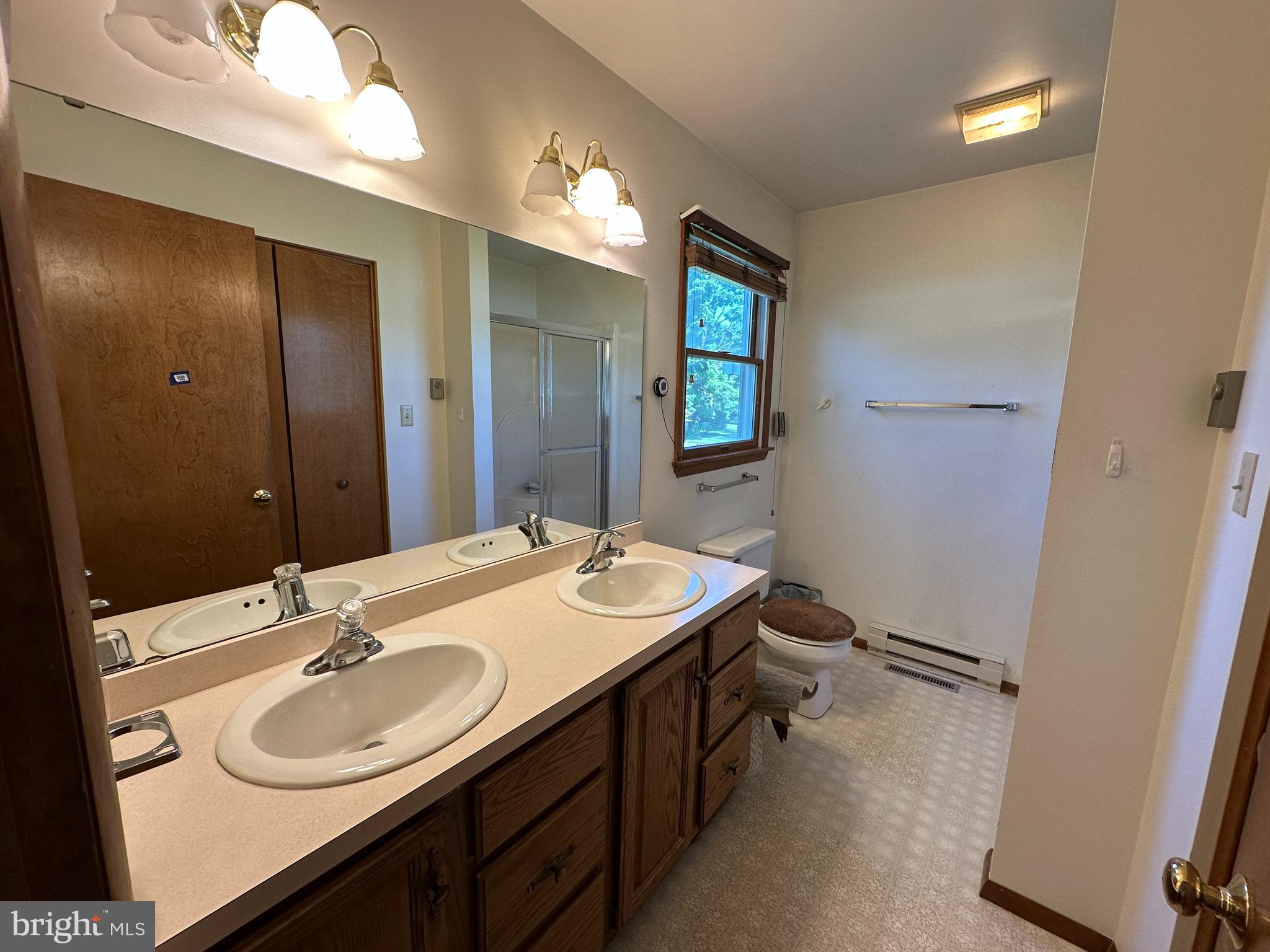 BEECHWOOD - Residential