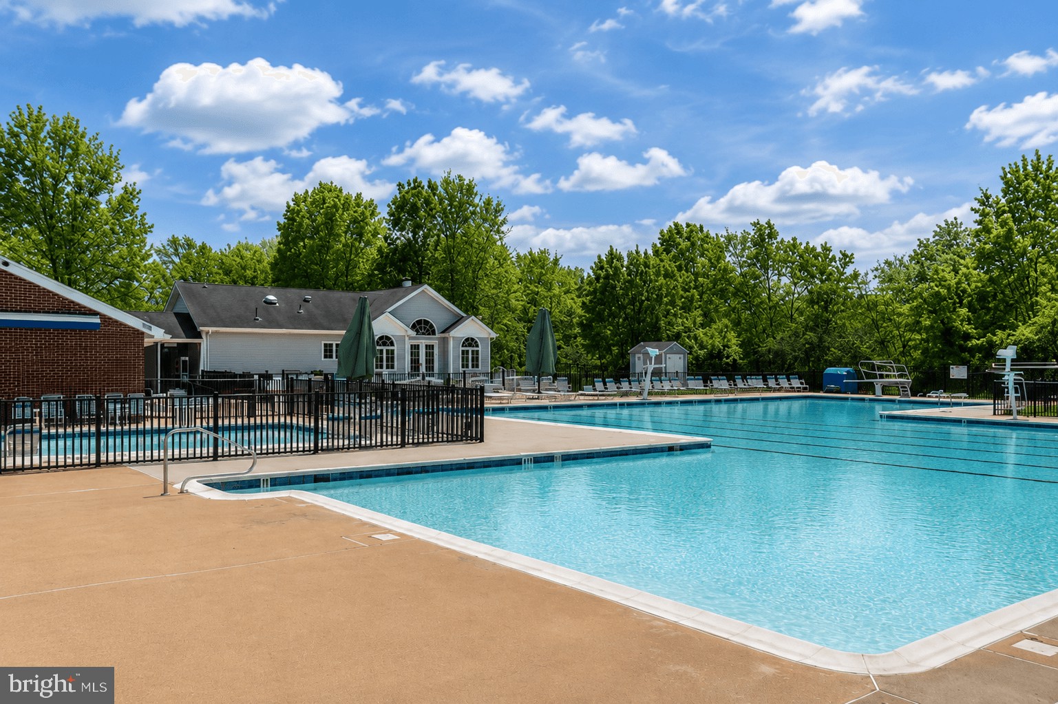 CHANTILLY HIGHLANDS - Residential