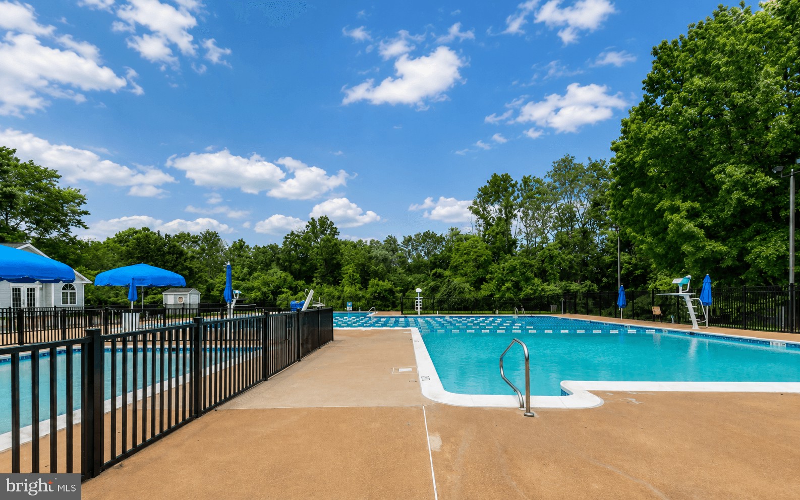 CHANTILLY HIGHLANDS - Residential