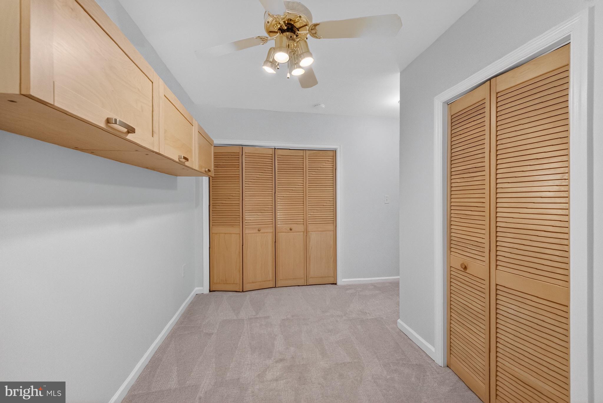 CHANTILLY HIGHLANDS - Residential