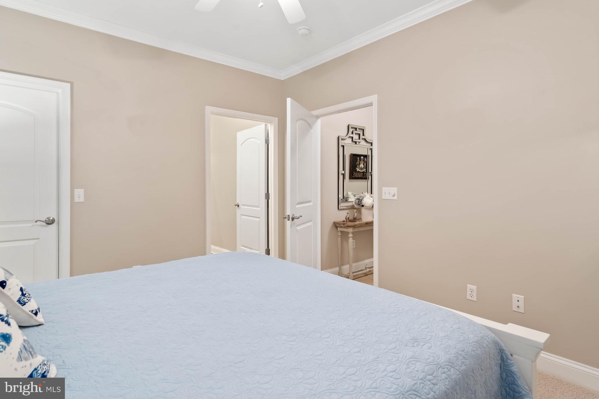 PENINSULA - Residential