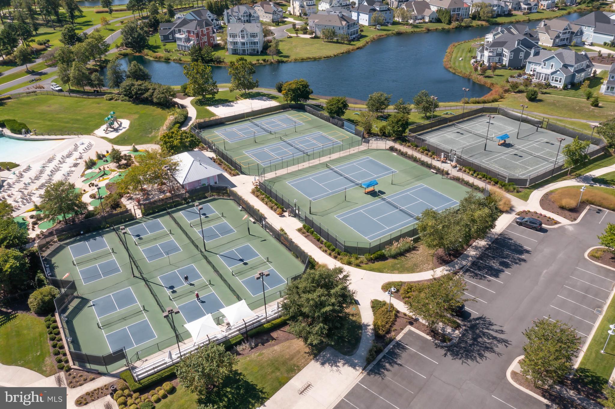 PENINSULA - Residential