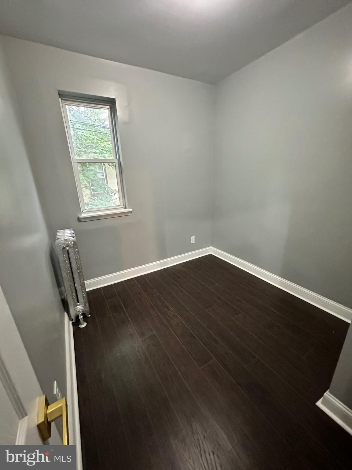 STRAWBERRY MANSION - Residential